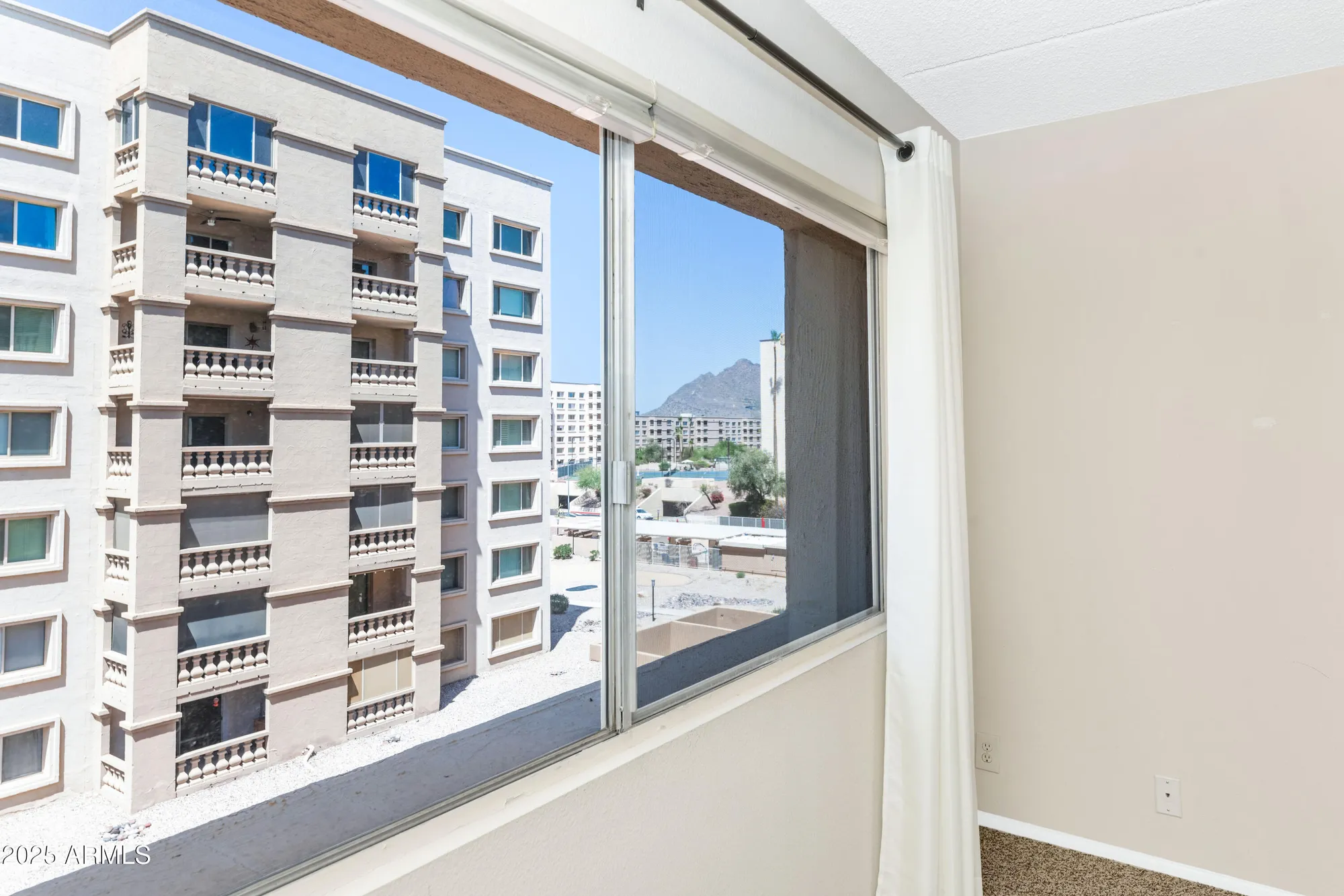 Property Slideshow image 14 of 28 | 7960 e camelback rd unit 409, Scottsdale, AZ, 85251