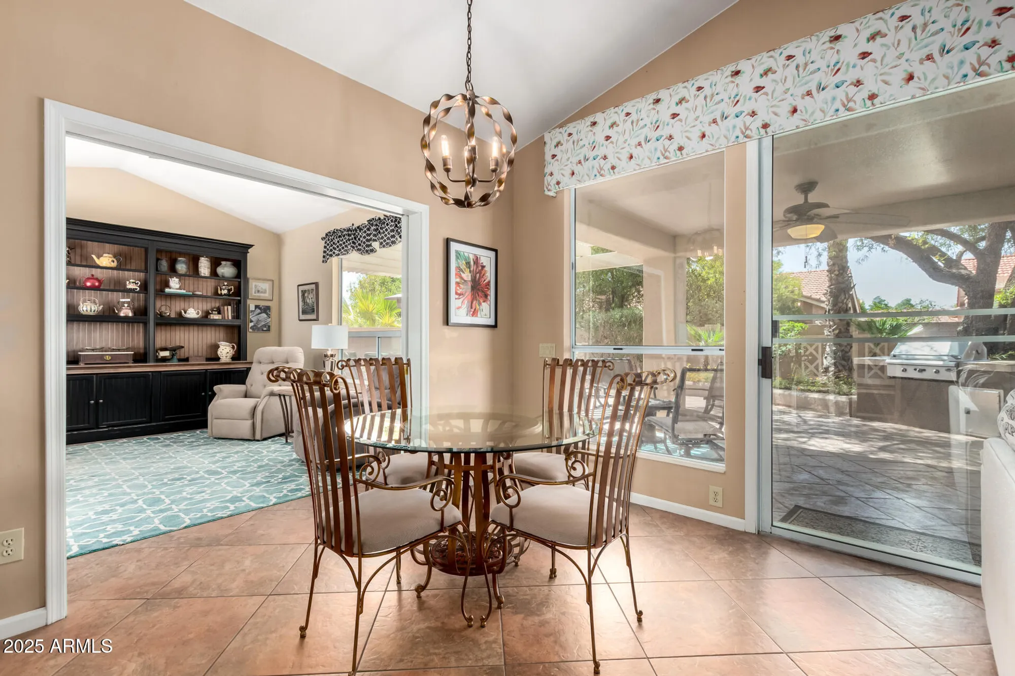 Property Slideshow image 18 of 65 | 10709 e champagne dr, Sun Lakes, AZ, 85248