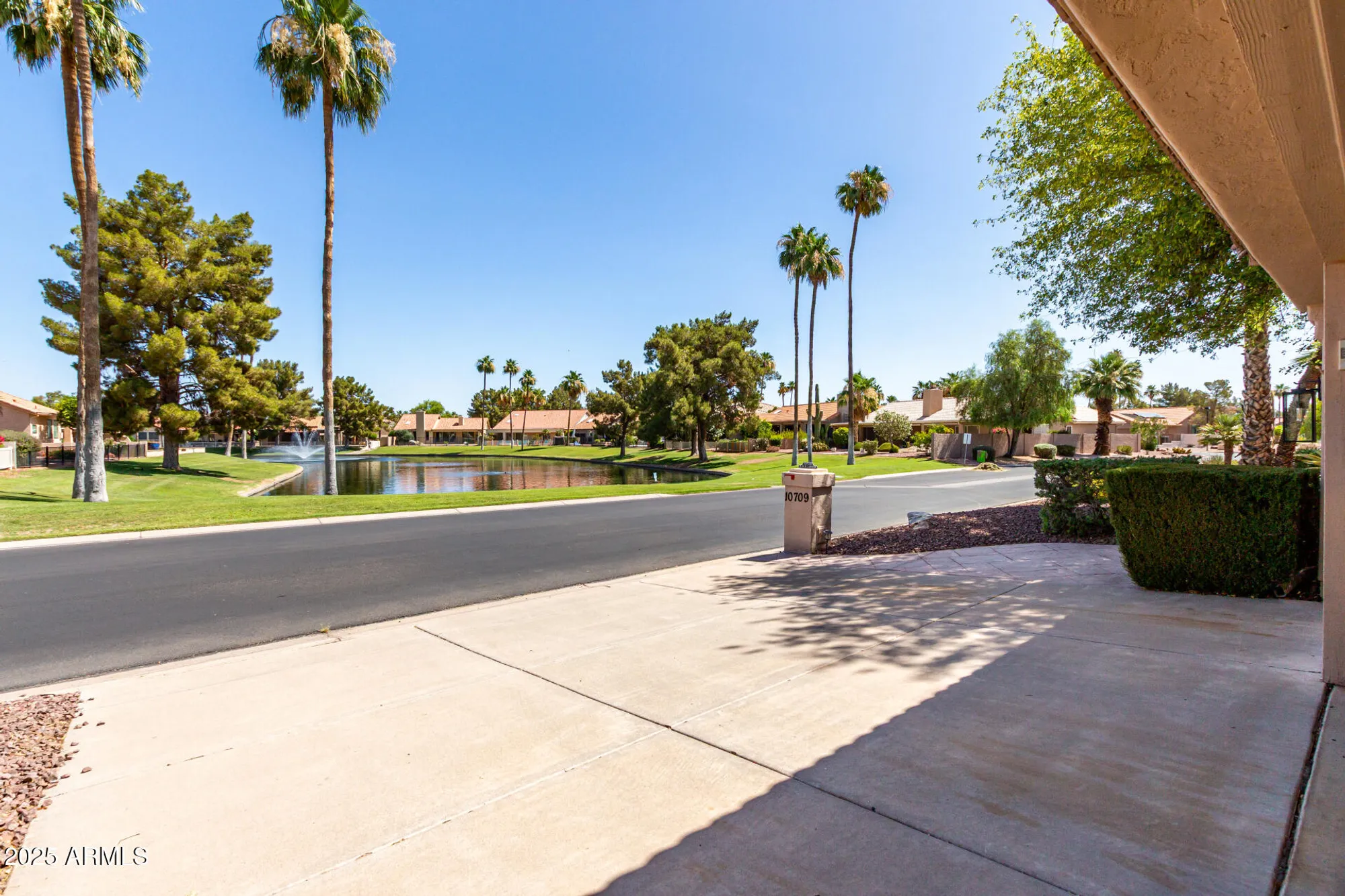 Property Slideshow image 35 of 65 | 10709 e champagne dr, Sun Lakes, AZ, 85248