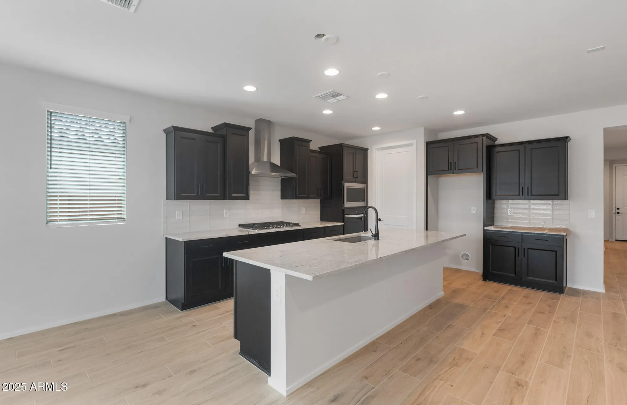 Property Slideshow image 10 of 36 | 7723 w cactus wren way, Florence, AZ, 85132