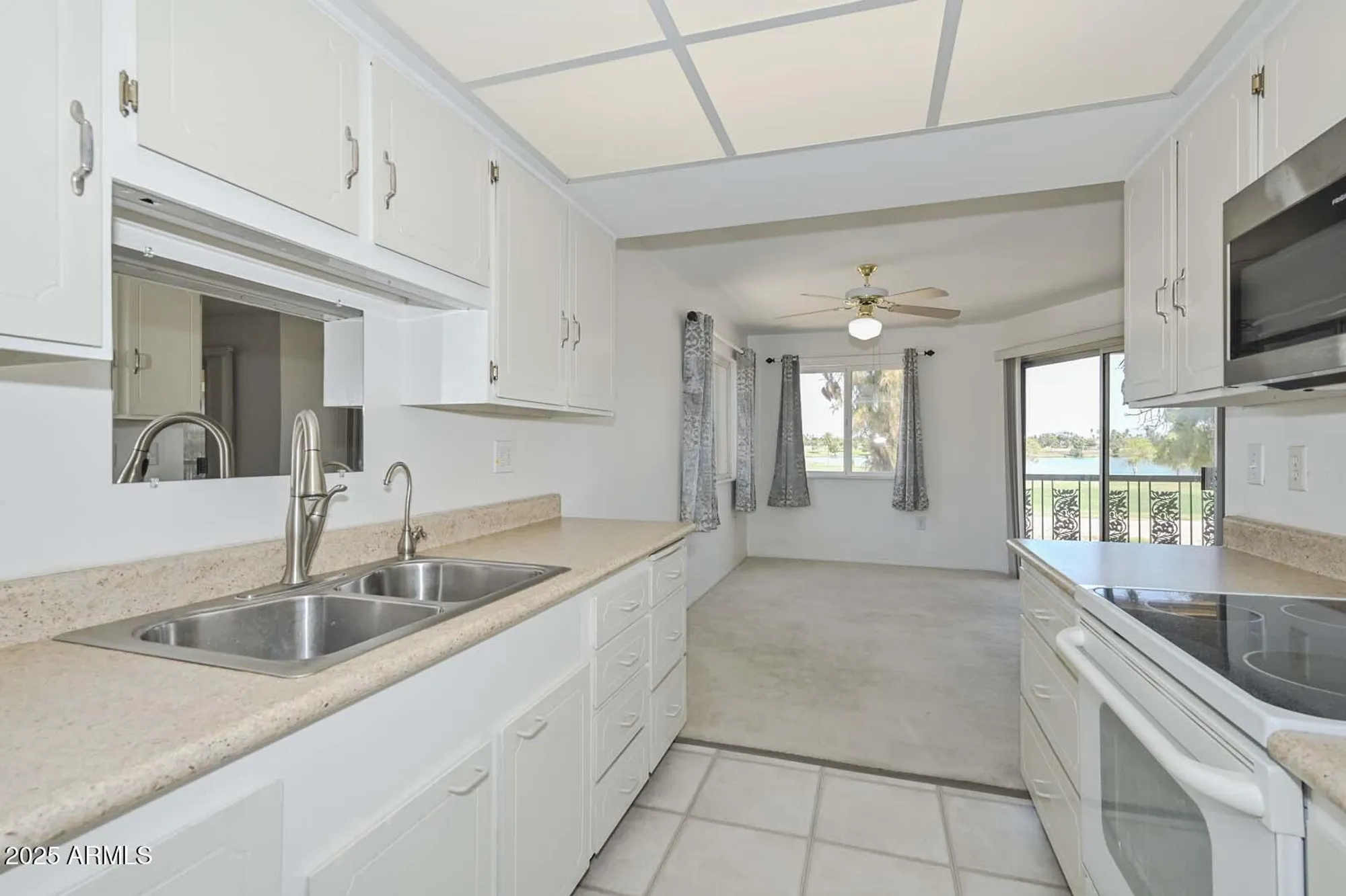 Property Slideshow image 6 of 27 | 19252 n star ridge dr, Sun City West, AZ, 85375