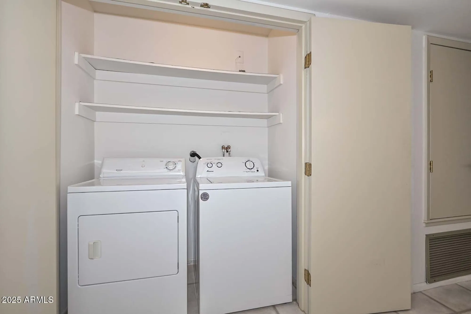 Property Slideshow image 15 of 27 | 19252 n star ridge dr, Sun City West, AZ, 85375