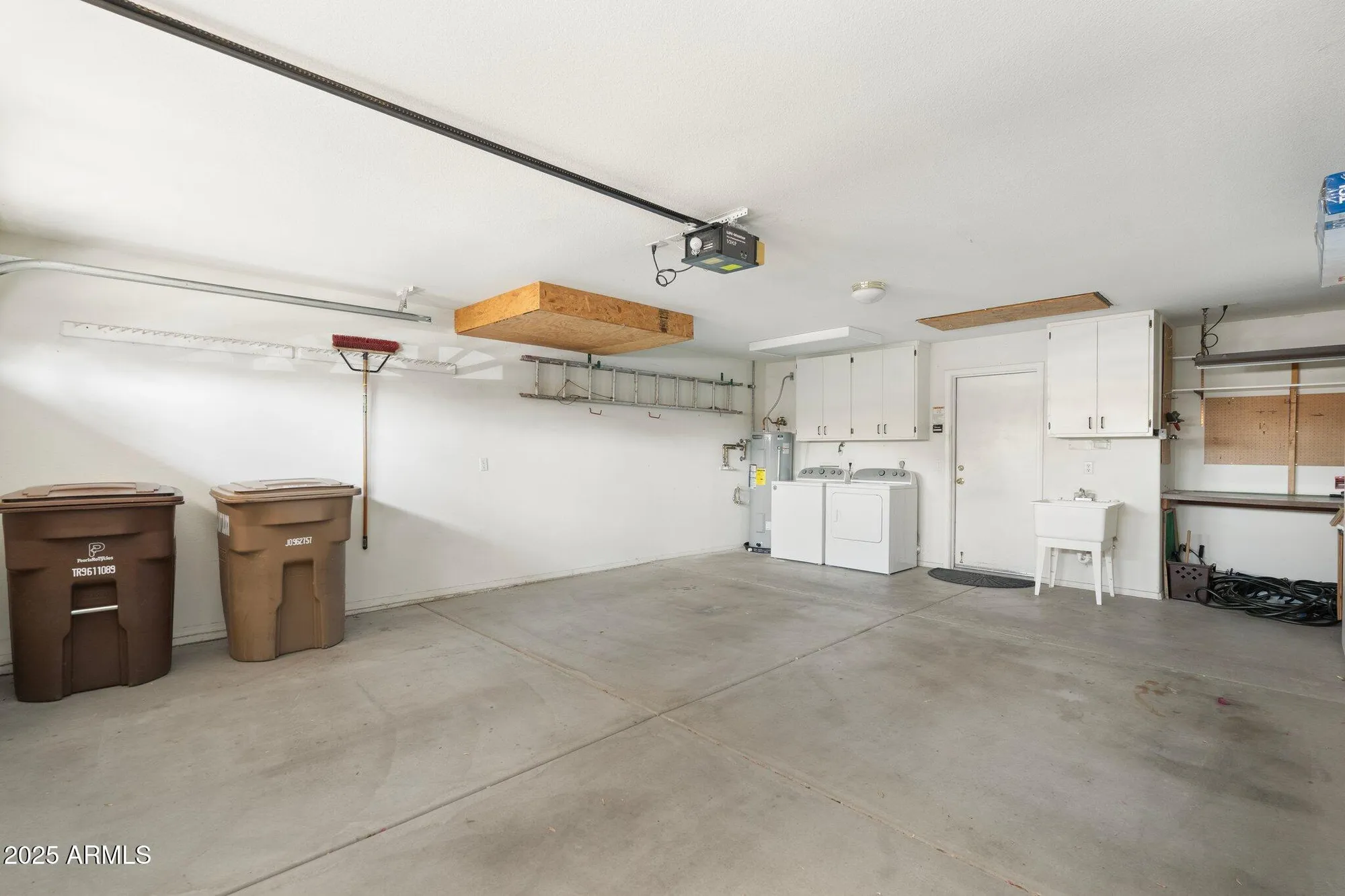 Property Slideshow image 35 of 43 | 8958 w rosemonte dr, Peoria, AZ, 85382