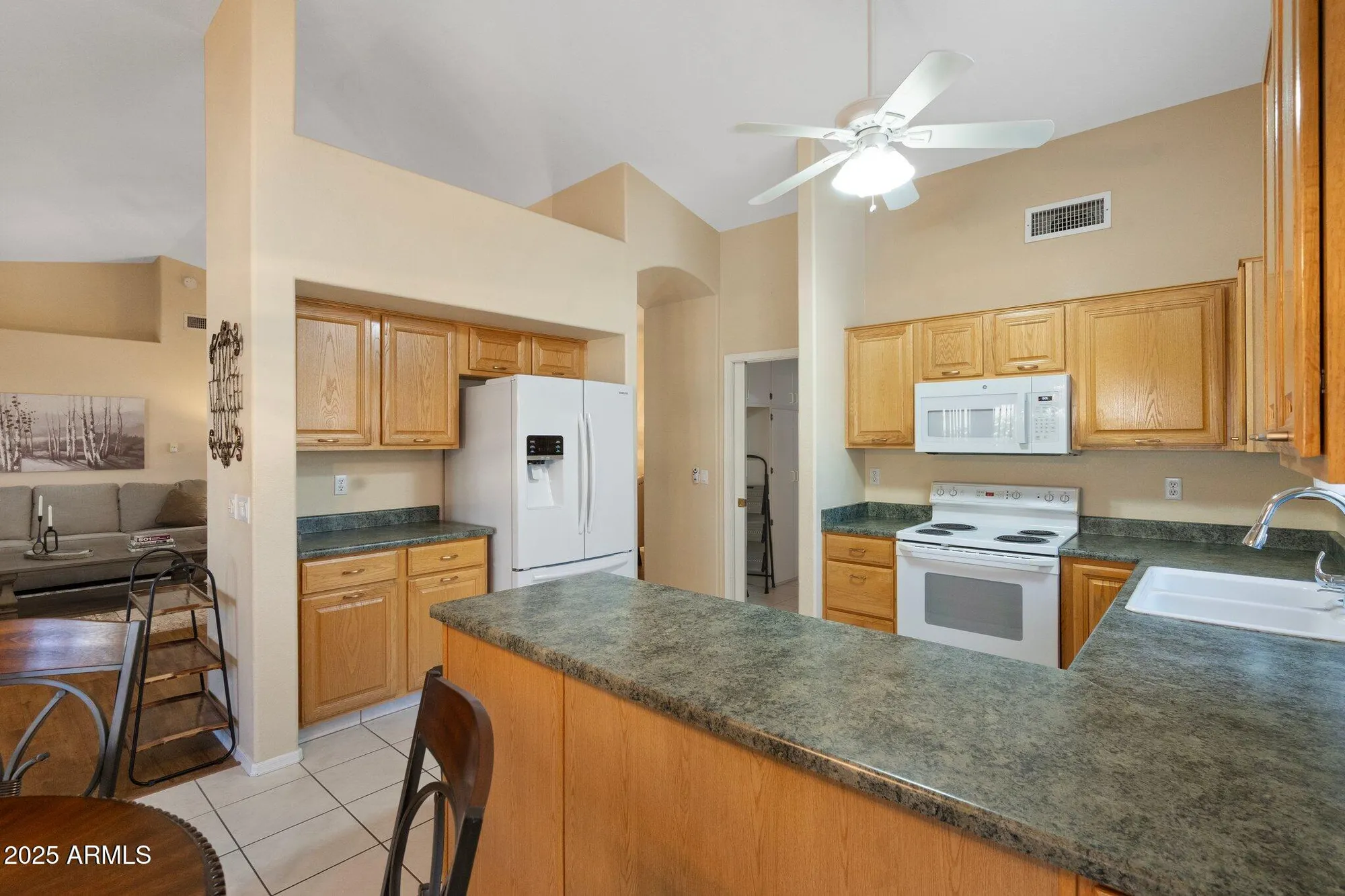 Property Slideshow image 27 of 43 | 8958 w rosemonte dr, Peoria, AZ, 85382