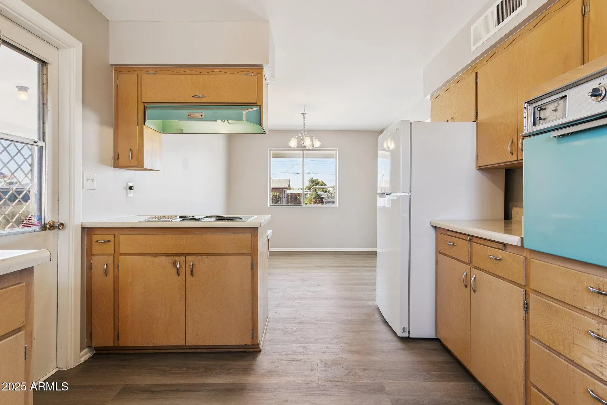 Property Slideshow image 12 of 32 | 5455 e baltimore st, Mesa, AZ, 85205