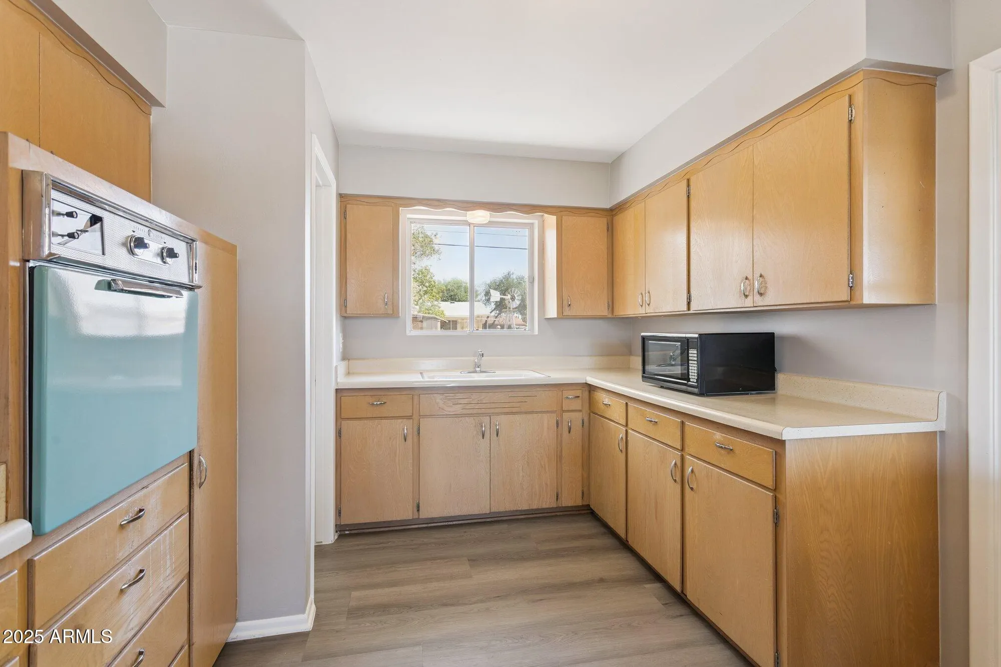 Property Slideshow image 13 of 32 | 5455 e baltimore st, Mesa, AZ, 85205