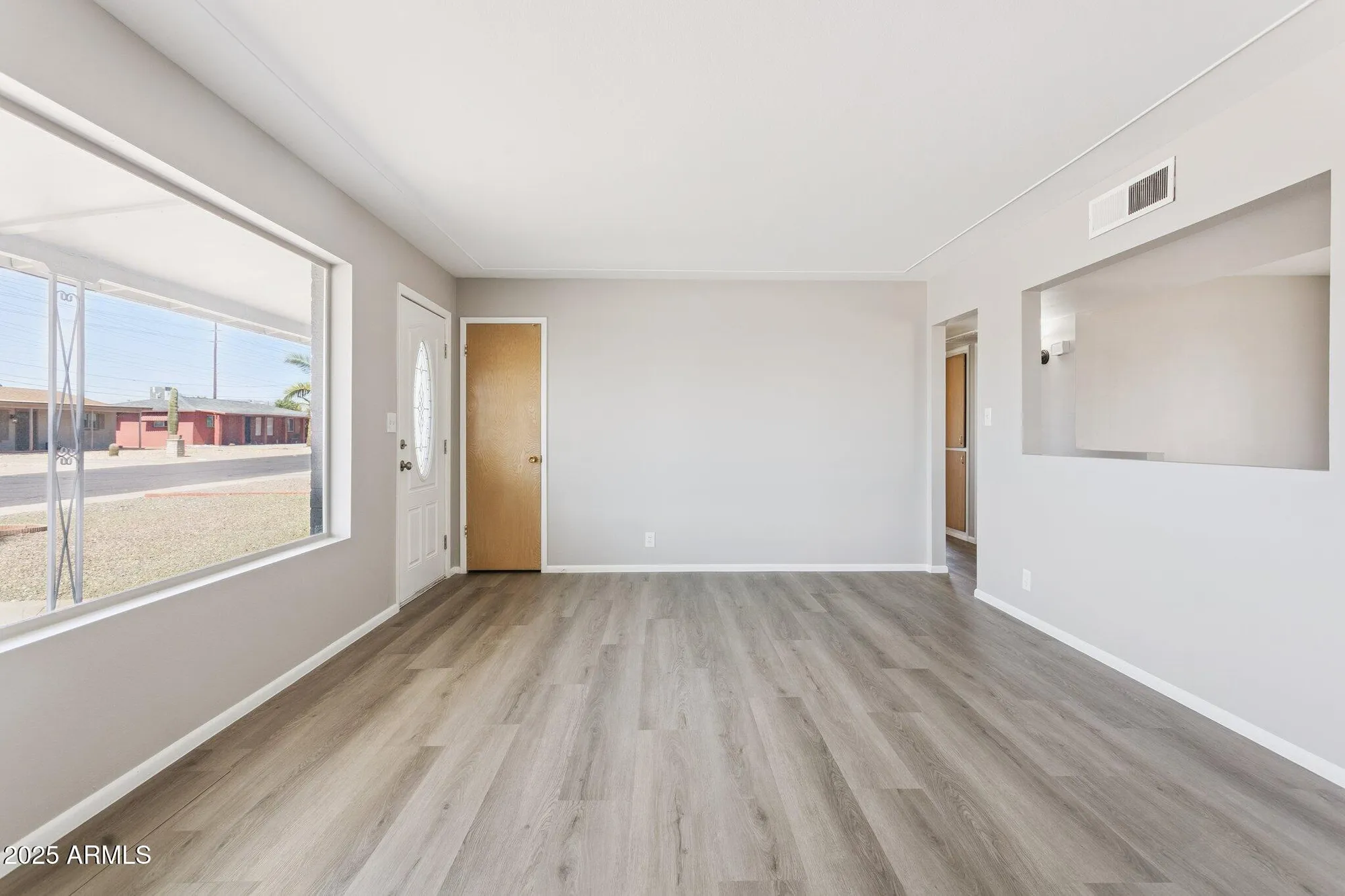 Property Slideshow image 5 of 32 | 5455 e baltimore st, Mesa, AZ, 85205