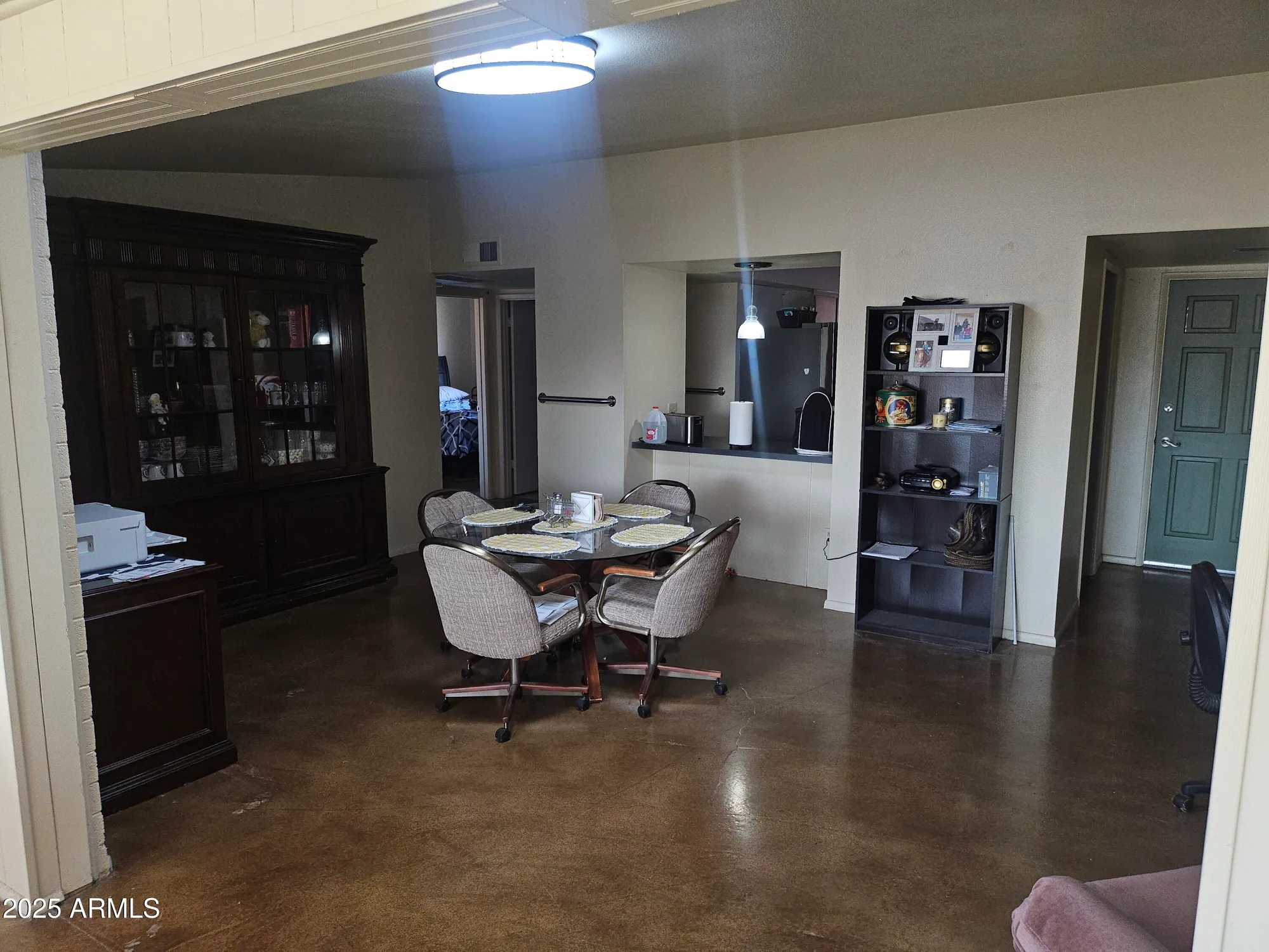 Property Slideshow image 8 of 24 | 10307 w oakmont dr, Sun City, AZ, 85351