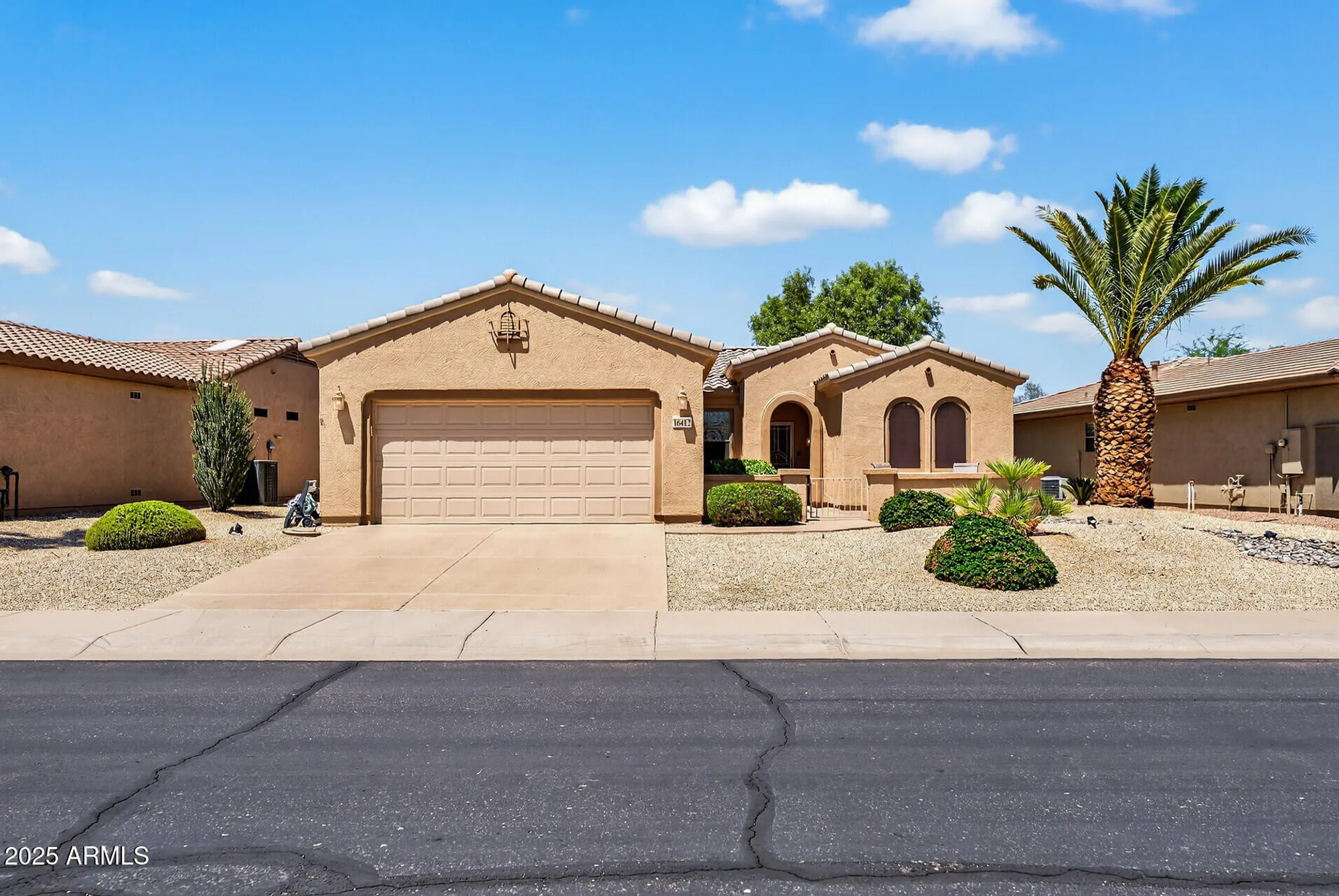 Property Slideshow image 1 of 50 | 16412 w peppertree ct, Surprise, AZ, 85387