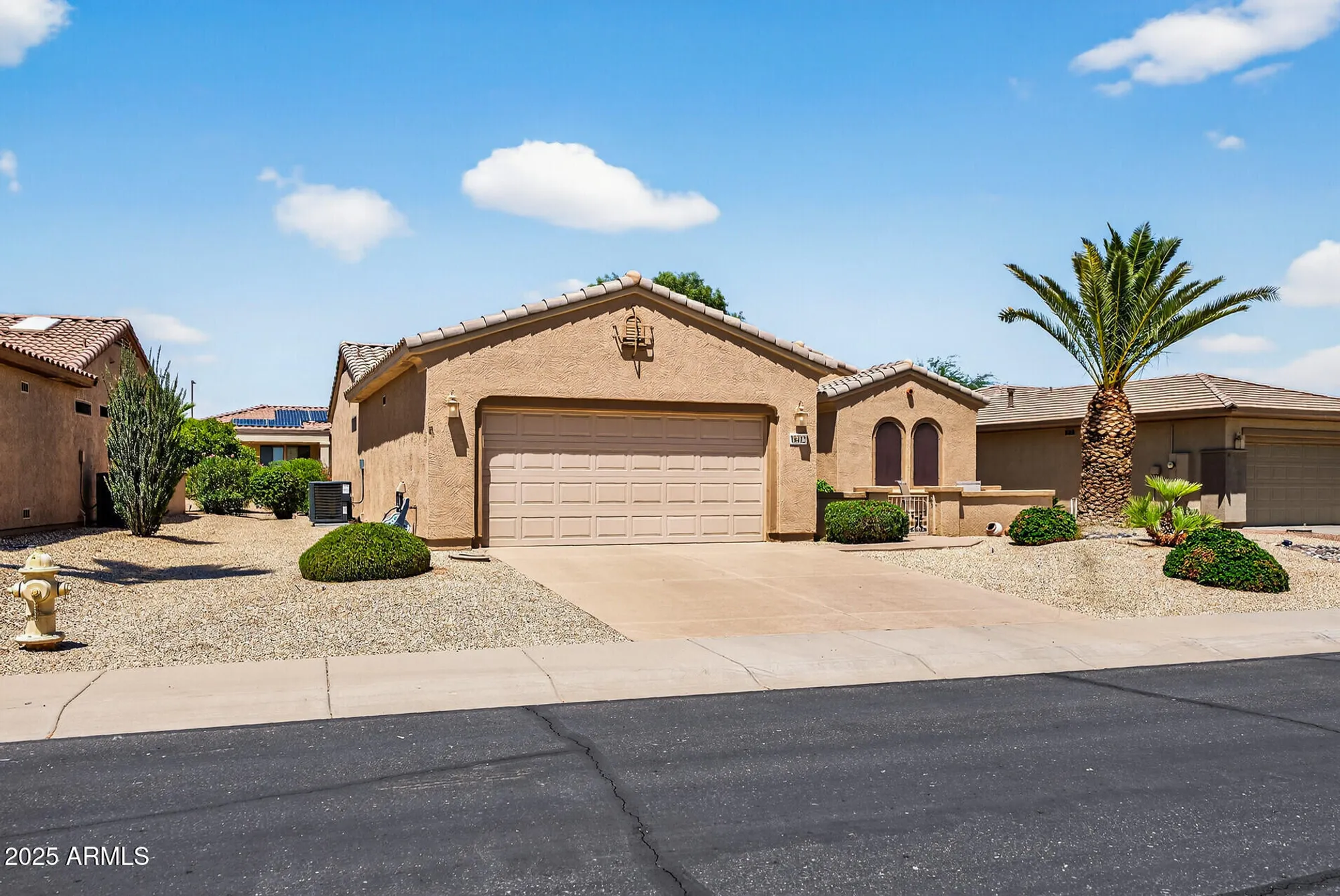 Property Slideshow image 4 of 50 | 16412 w peppertree ct, Surprise, AZ, 85387