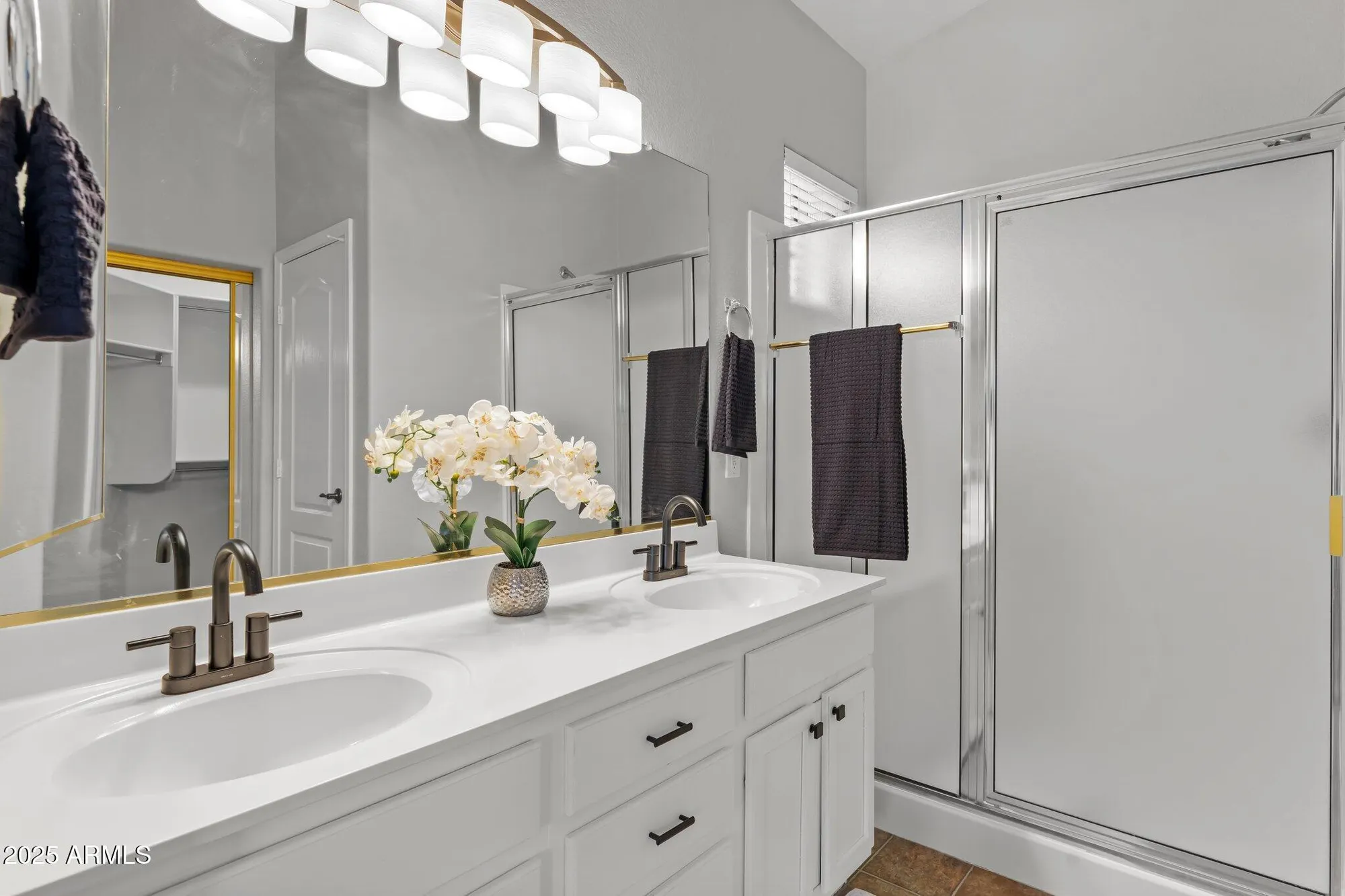 Property Slideshow image 14 of 31 | 18119 w spencer dr, Surprise, AZ, 85374