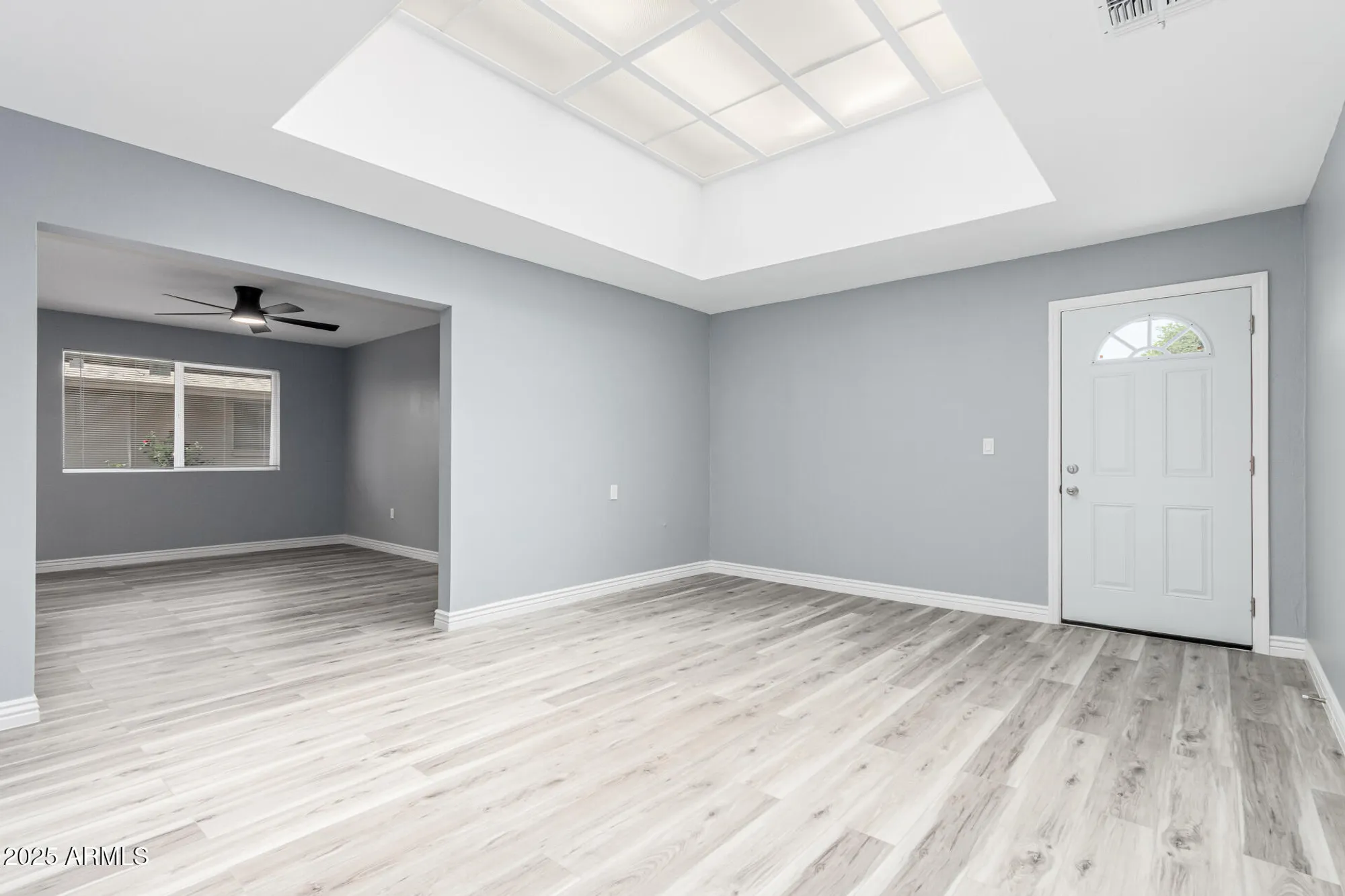 Property Slideshow image 4 of 32 | 10022 w mountain view rd, Sun City, AZ, 85351