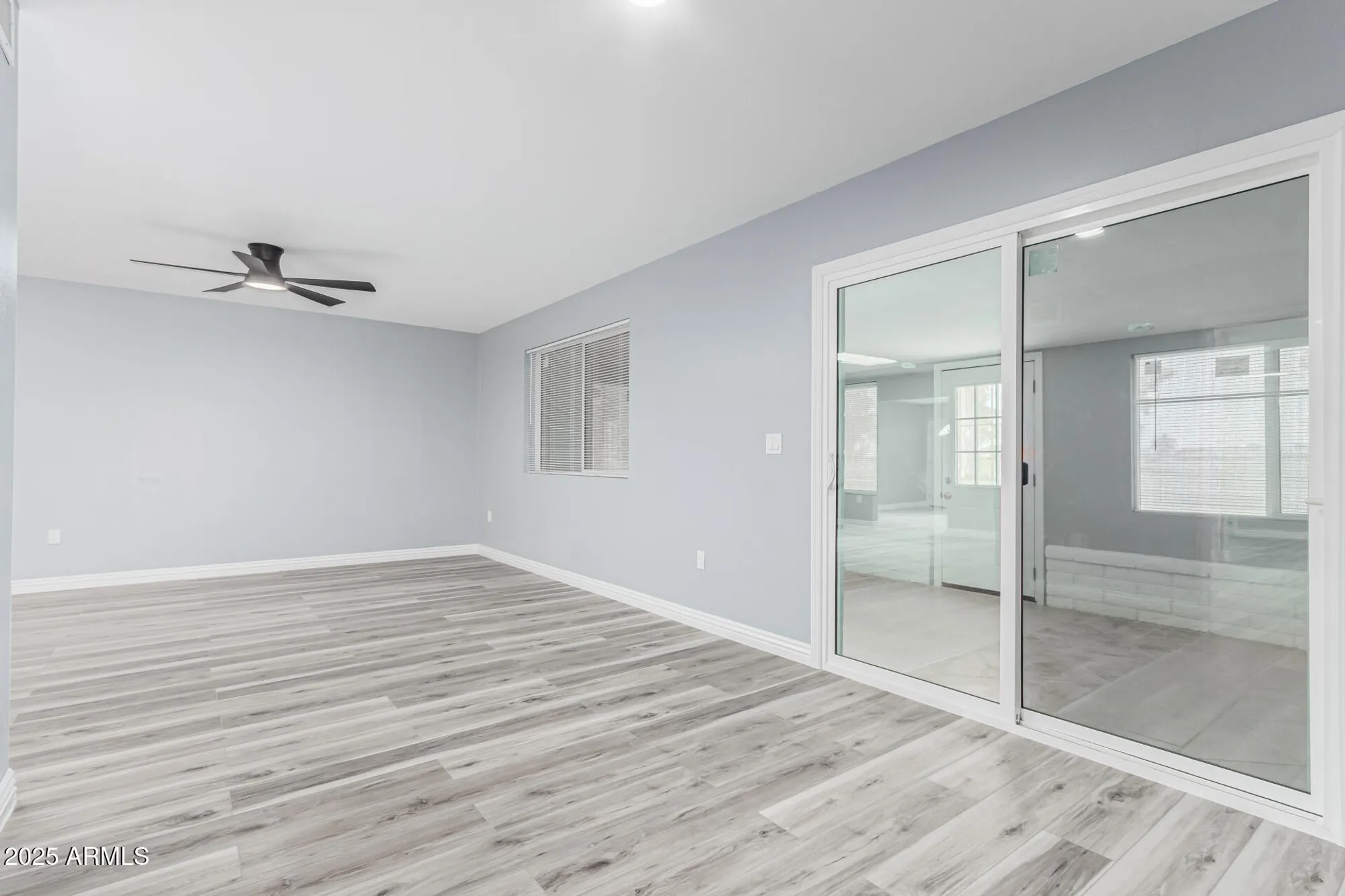 Property Slideshow image 7 of 32 | 10022 w mountain view rd, Sun City, AZ, 85351