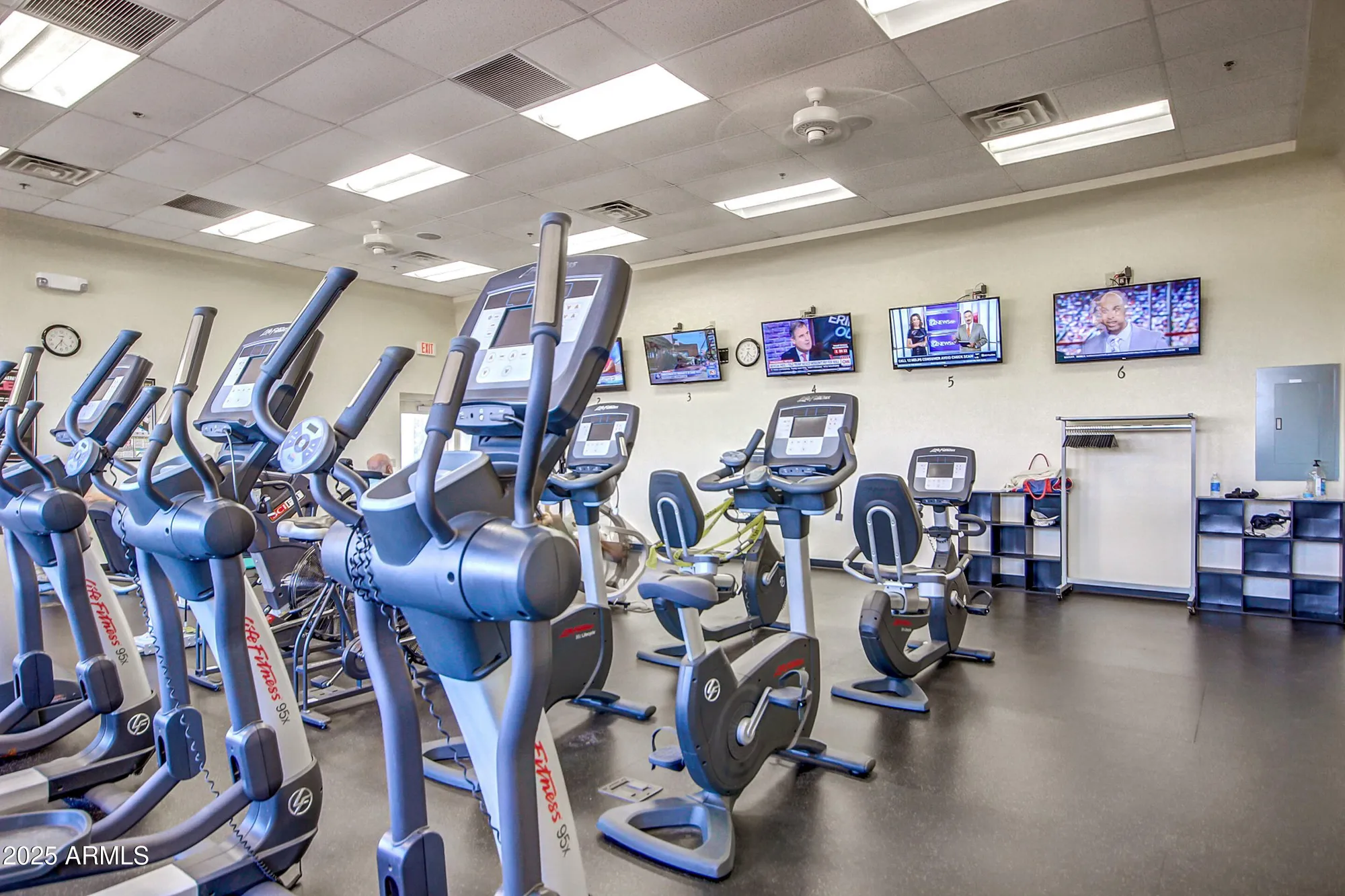 Property Slideshow image 32 of 34 | 20433 n 133rd dr, Sun City West, AZ, 85375