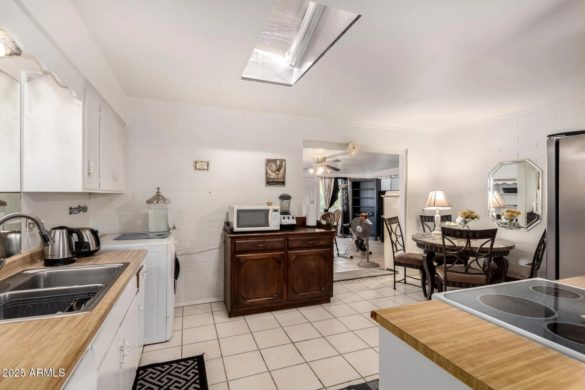 Property Slideshow image 7 of 24 | 10929 w cherry hills dr, Sun City, AZ, 85351