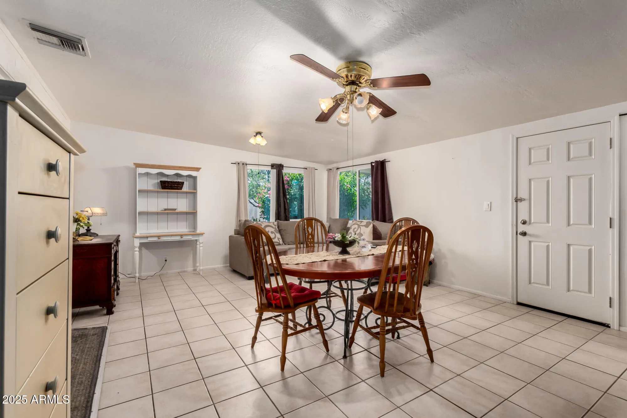 Property Slideshow image 12 of 24 | 10929 w cherry hills dr, Sun City, AZ, 85351