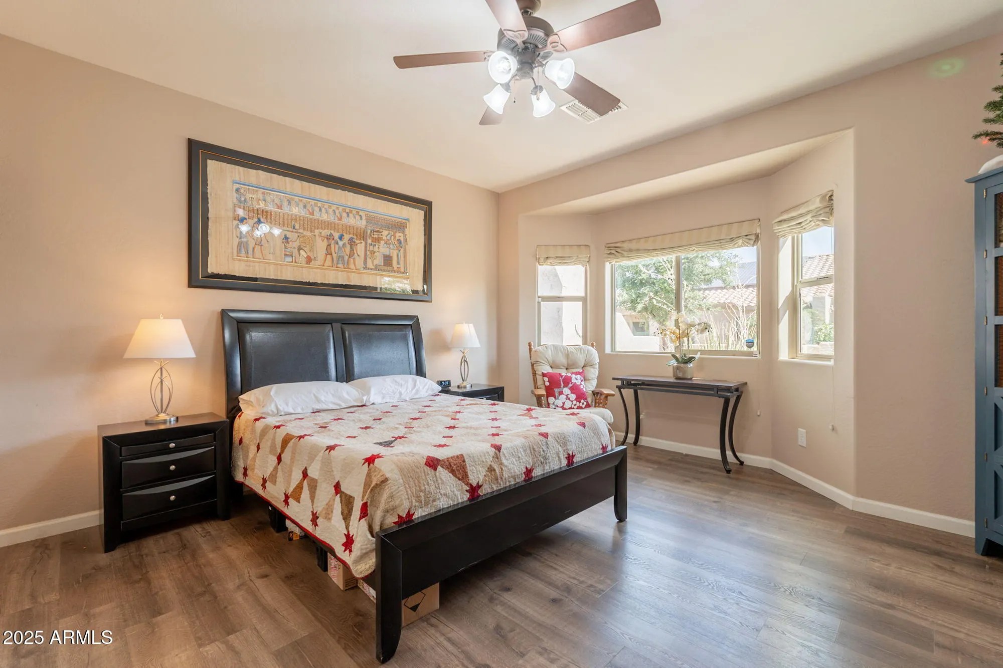 Property Slideshow image 8 of 35 | 1552 e manor dr, Casa Grande, AZ, 85122