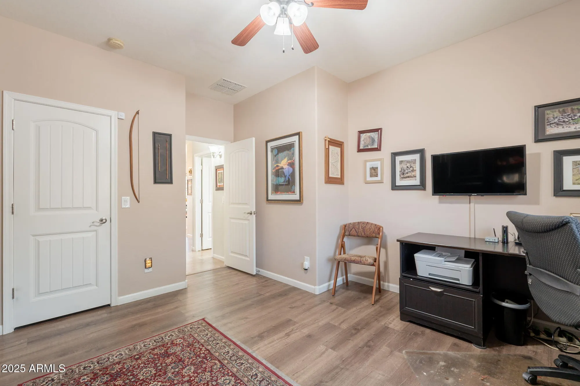 Property Slideshow image 12 of 35 | 1552 e manor dr, Casa Grande, AZ, 85122