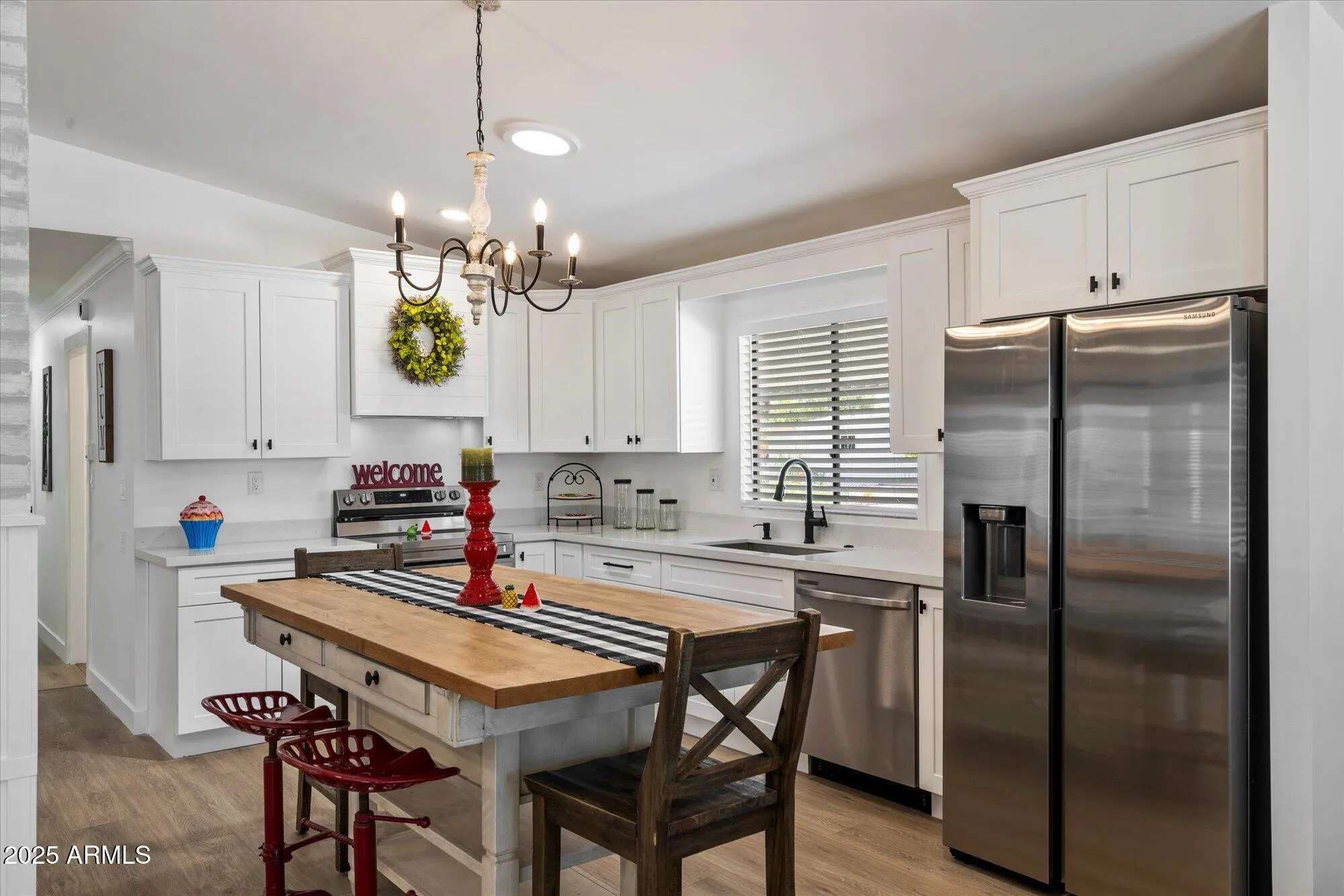 Property Slideshow image 4 of 37 | 427 s 80th way, Mesa, AZ, 85208