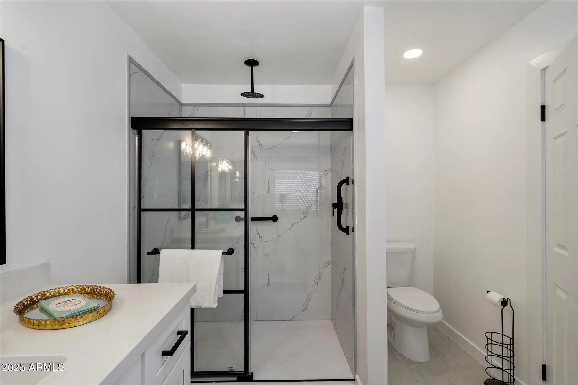 Property Slideshow image 18 of 37 | 427 s 80th way, Mesa, AZ, 85208