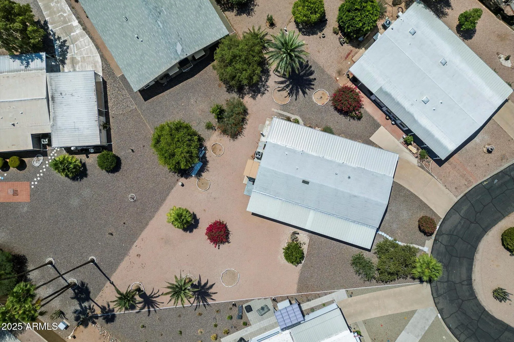 Property Slideshow image 25 of 37 | 427 s 80th way, Mesa, AZ, 85208