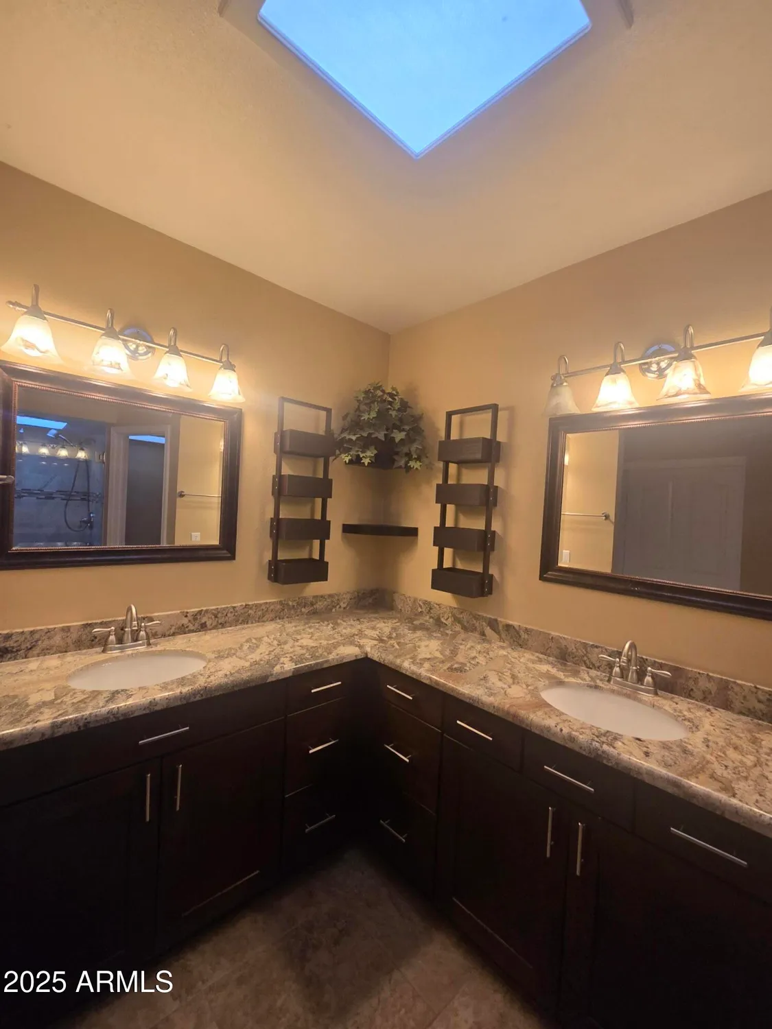 Property Slideshow image 7 of 20 | 26654 s brentwood dr, Sun Lakes, AZ, 85248