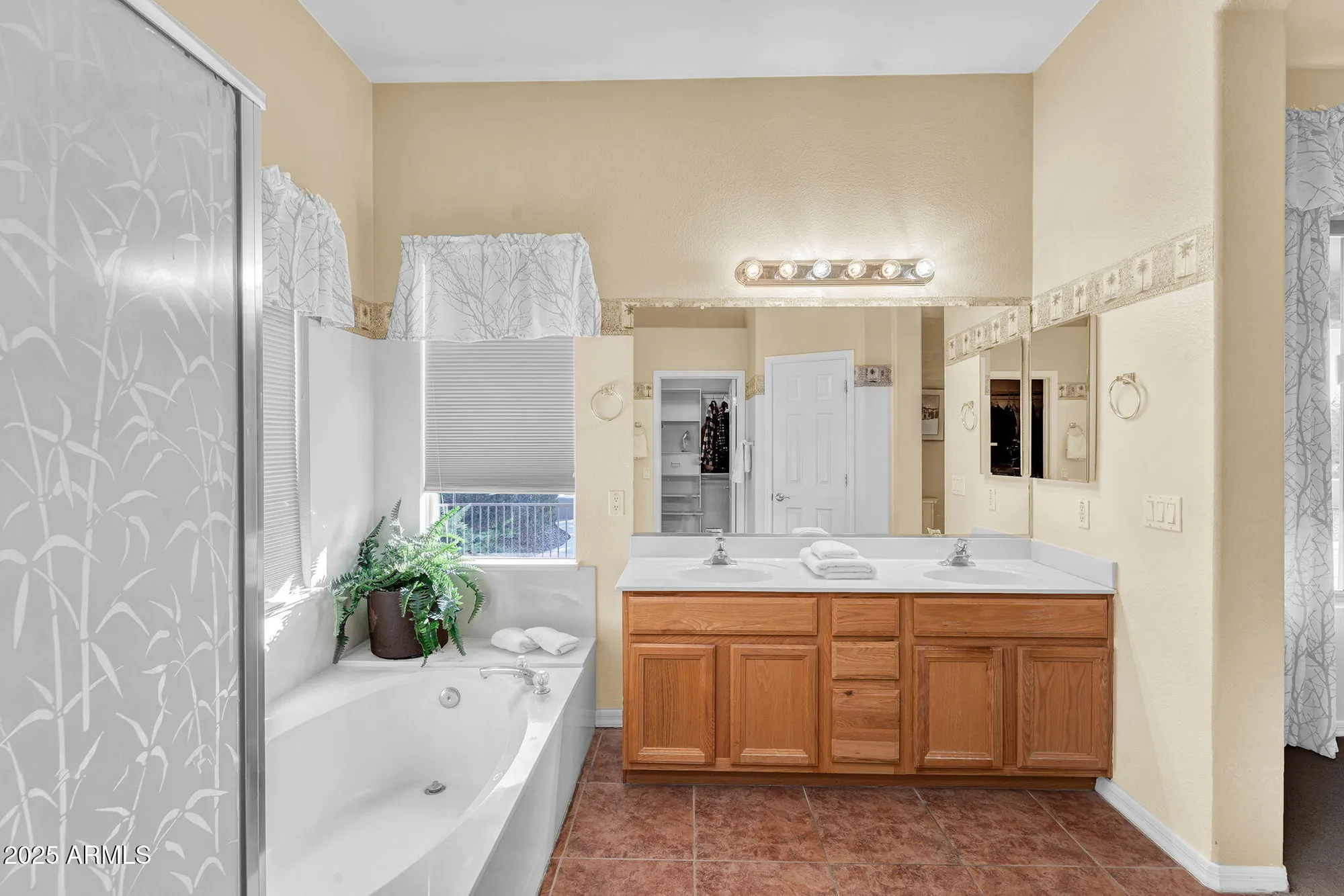 Property Slideshow image 22 of 59 | 4906 s verbena ave, Gilbert, AZ, 85298