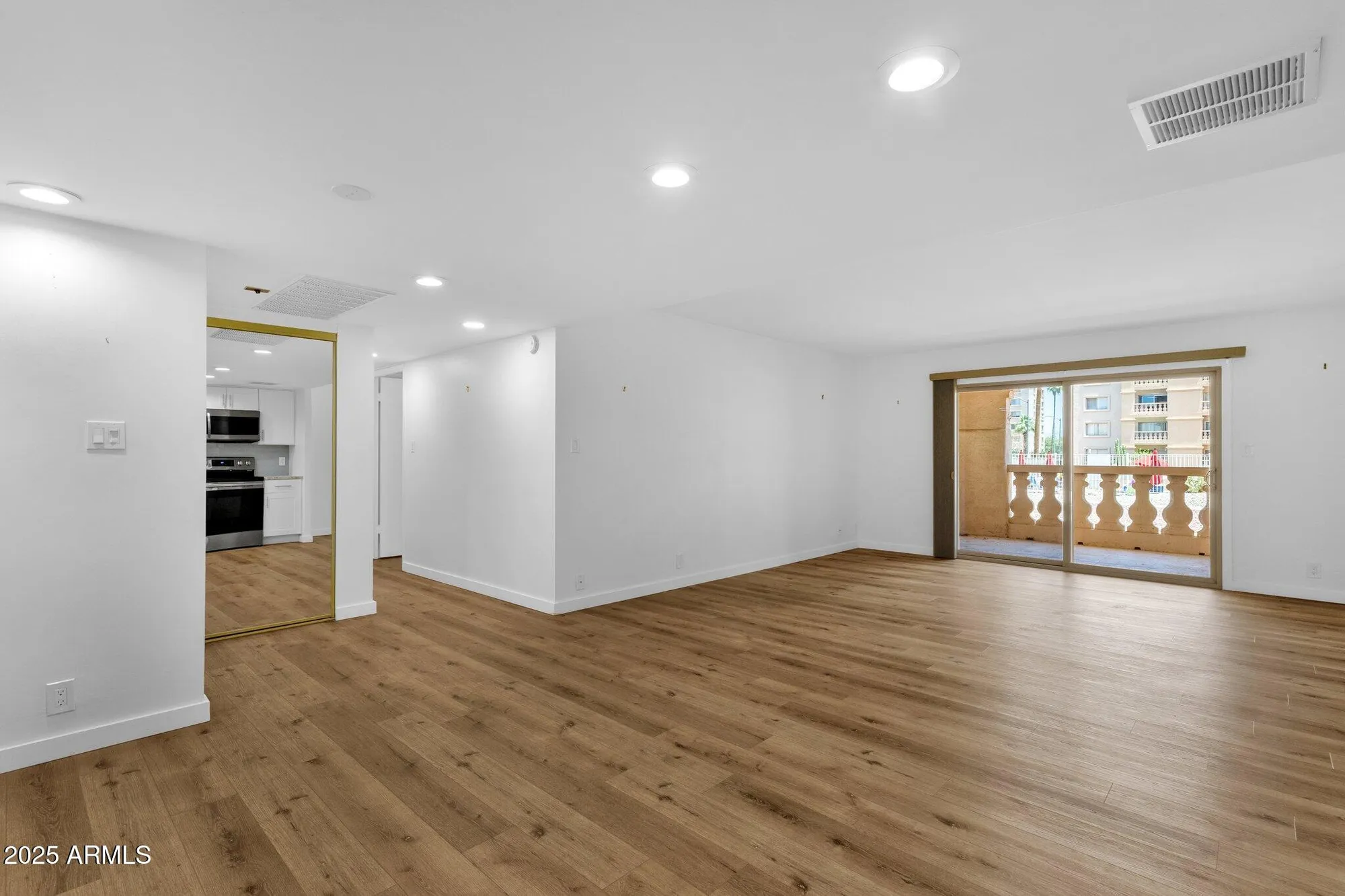 Property Slideshow image 7 of 30 | 7920 e camelback rd unit 104, Scottsdale, AZ, 85251