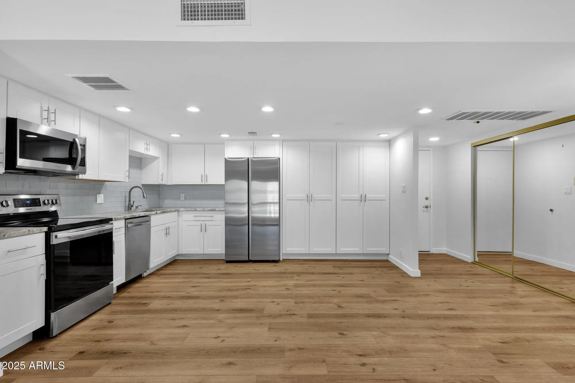 Property Slideshow image 5 of 30 | 7920 e camelback rd unit 104, Scottsdale, AZ, 85251