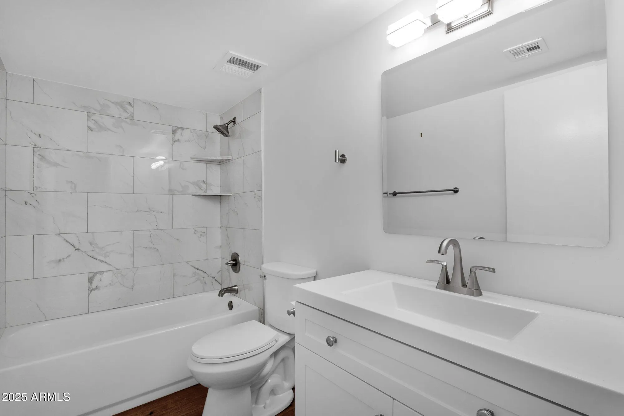 Property Slideshow image 9 of 30 | 7920 e camelback rd unit 104, Scottsdale, AZ, 85251