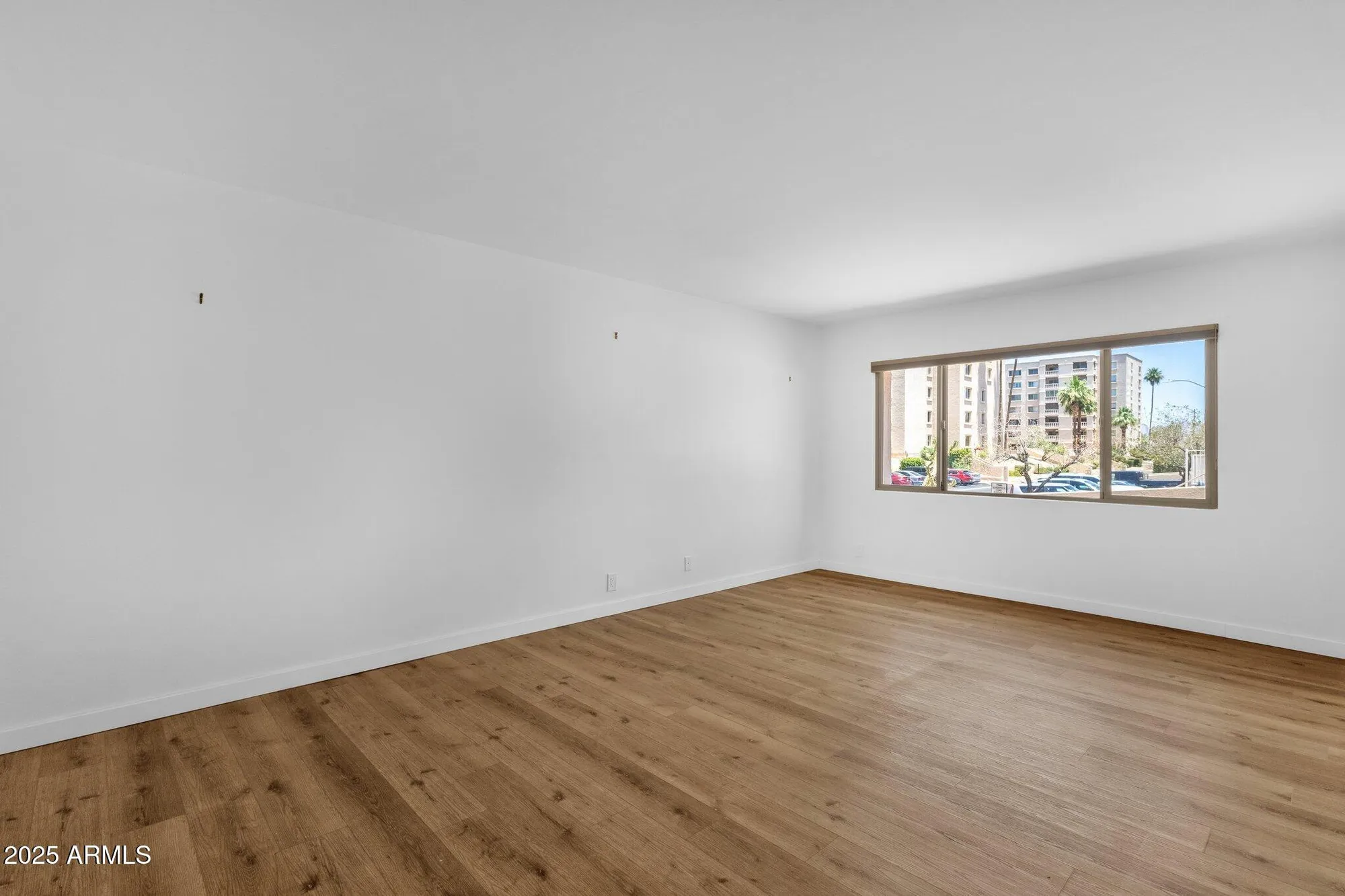 Property Slideshow image 11 of 30 | 7920 e camelback rd unit 104, Scottsdale, AZ, 85251