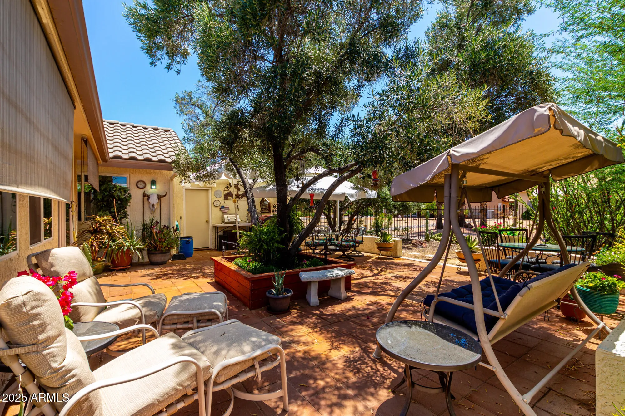 Property Slideshow image 23 of 39 | 21612 n 148th dr, Sun City West, AZ, 85375