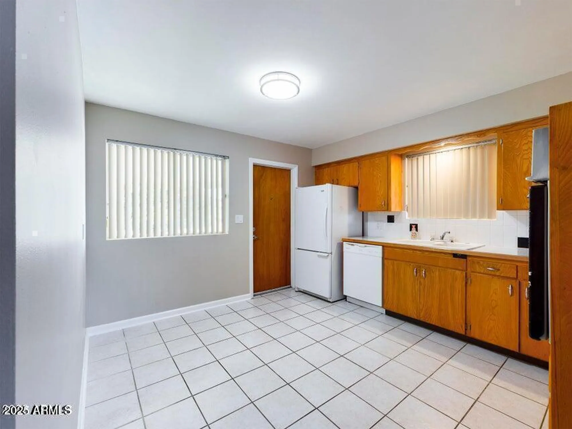 Property Slideshow image 2 of 14 | 5414 e albany st, Mesa, AZ, 85205