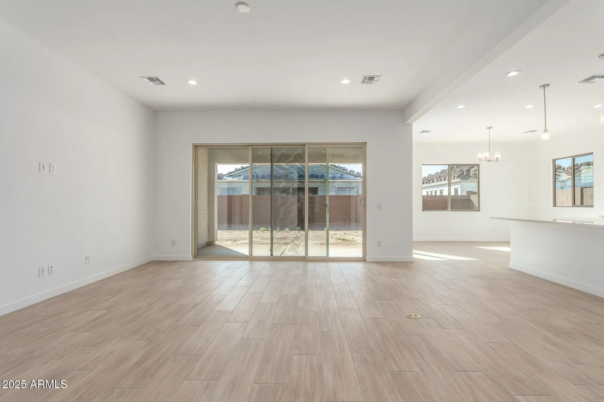 Property Slideshow image 9 of 43 | 24134 n 172nd ave, Surprise, AZ, 85387