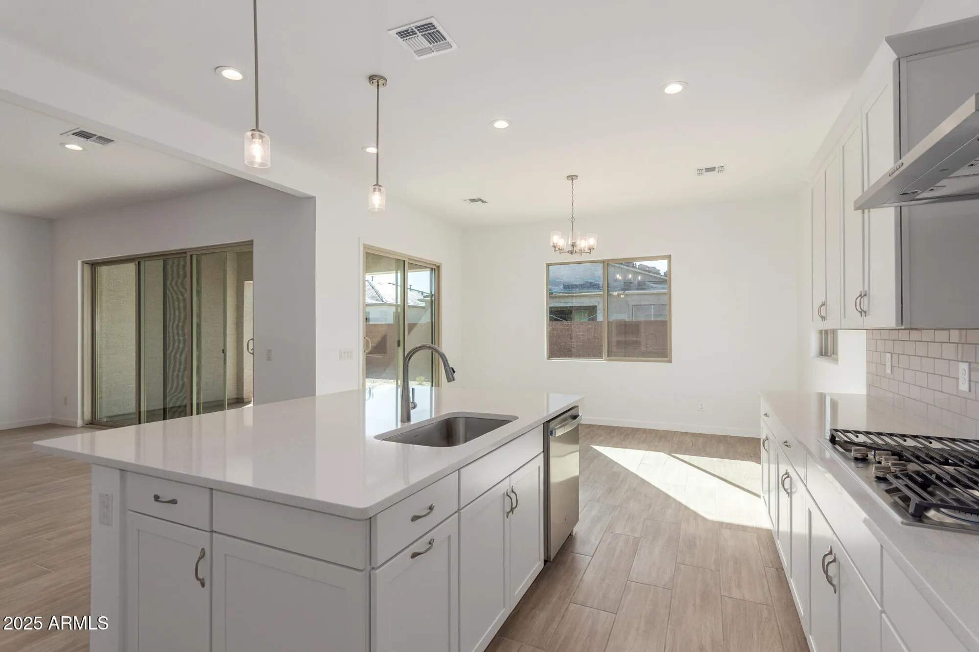 Property Slideshow image 4 of 43 | 24134 n 172nd ave, Surprise, AZ, 85387