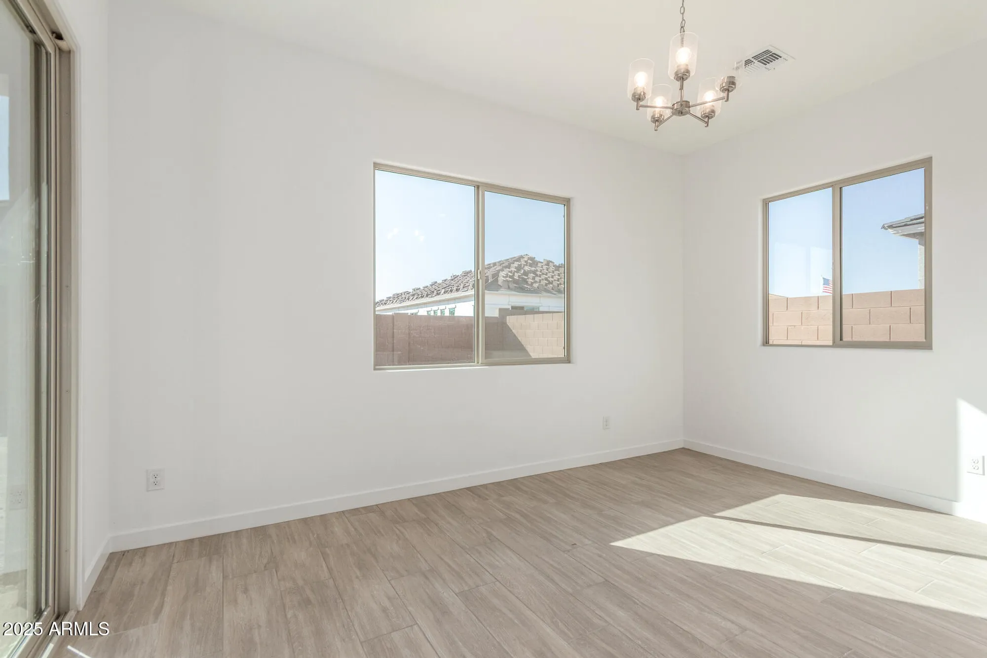 Property Slideshow image 18 of 43 | 24134 n 172nd ave, Surprise, AZ, 85387