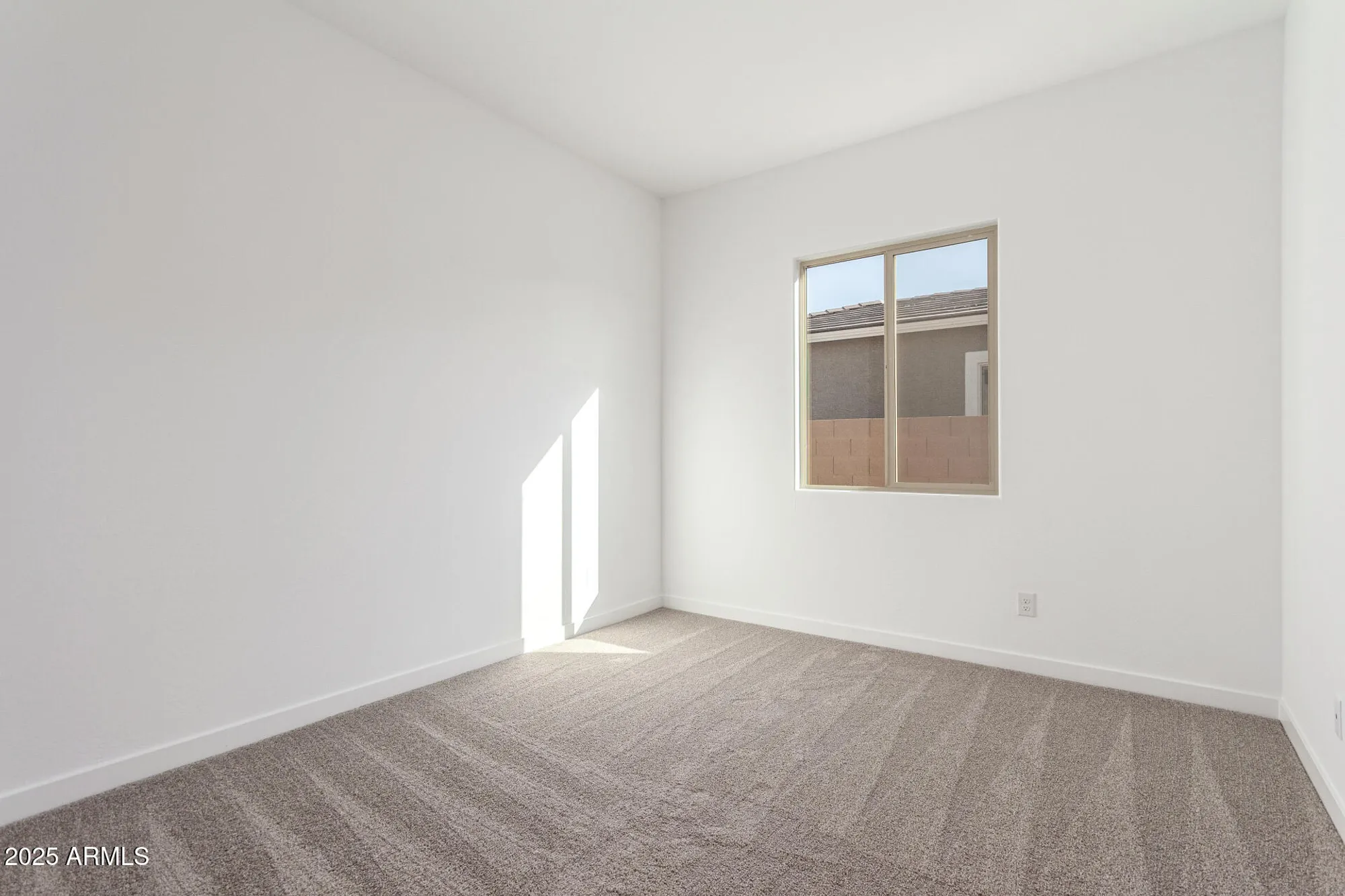 Property Slideshow image 27 of 43 | 24134 n 172nd ave, Surprise, AZ, 85387