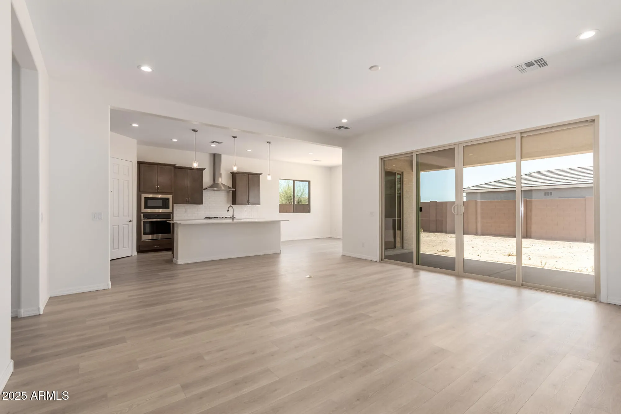 Property Slideshow image 7 of 46 | 17225 w calle lejos, Surprise, AZ, 85387