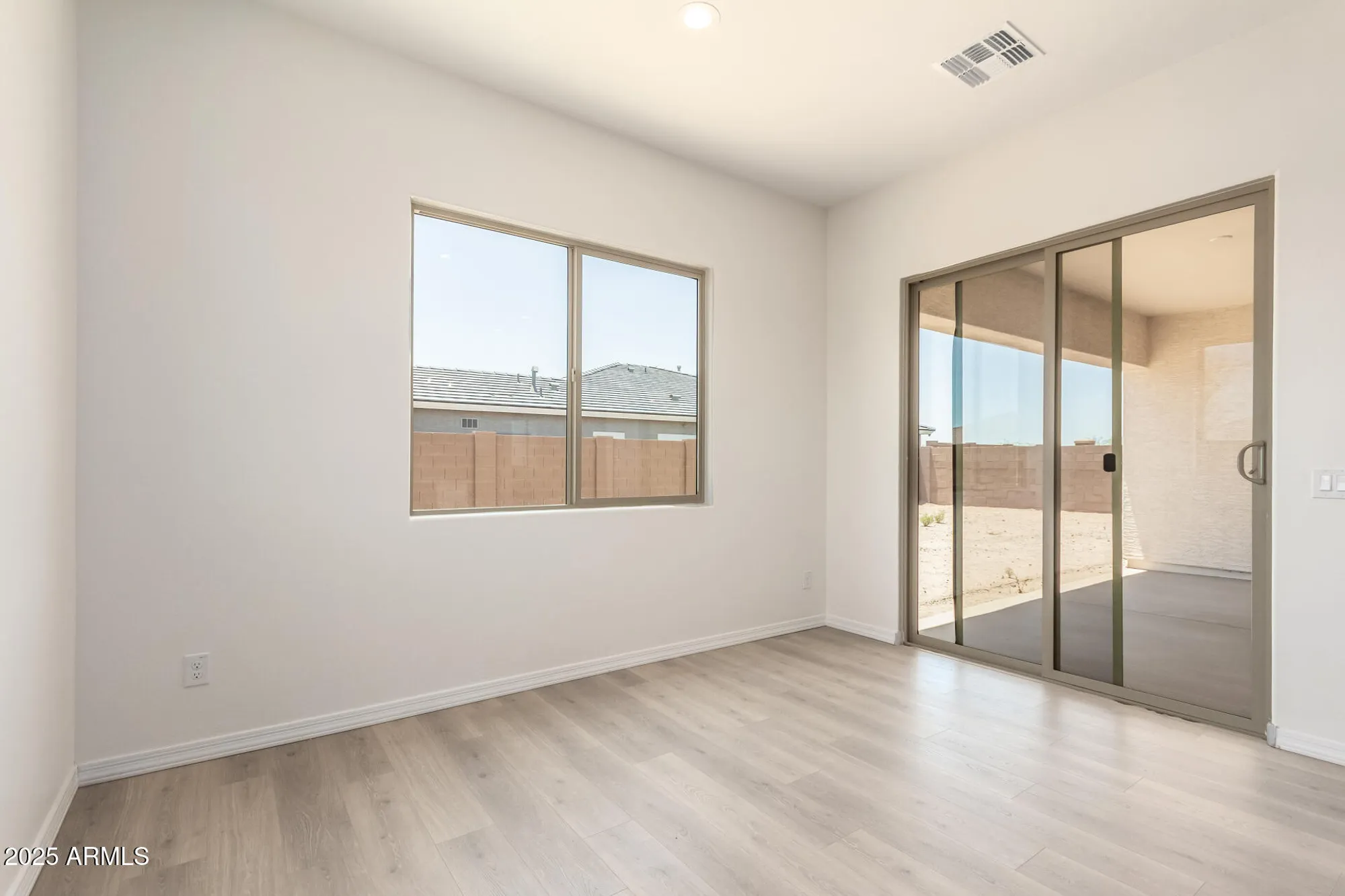 Property Slideshow image 13 of 46 | 17225 w calle lejos, Surprise, AZ, 85387