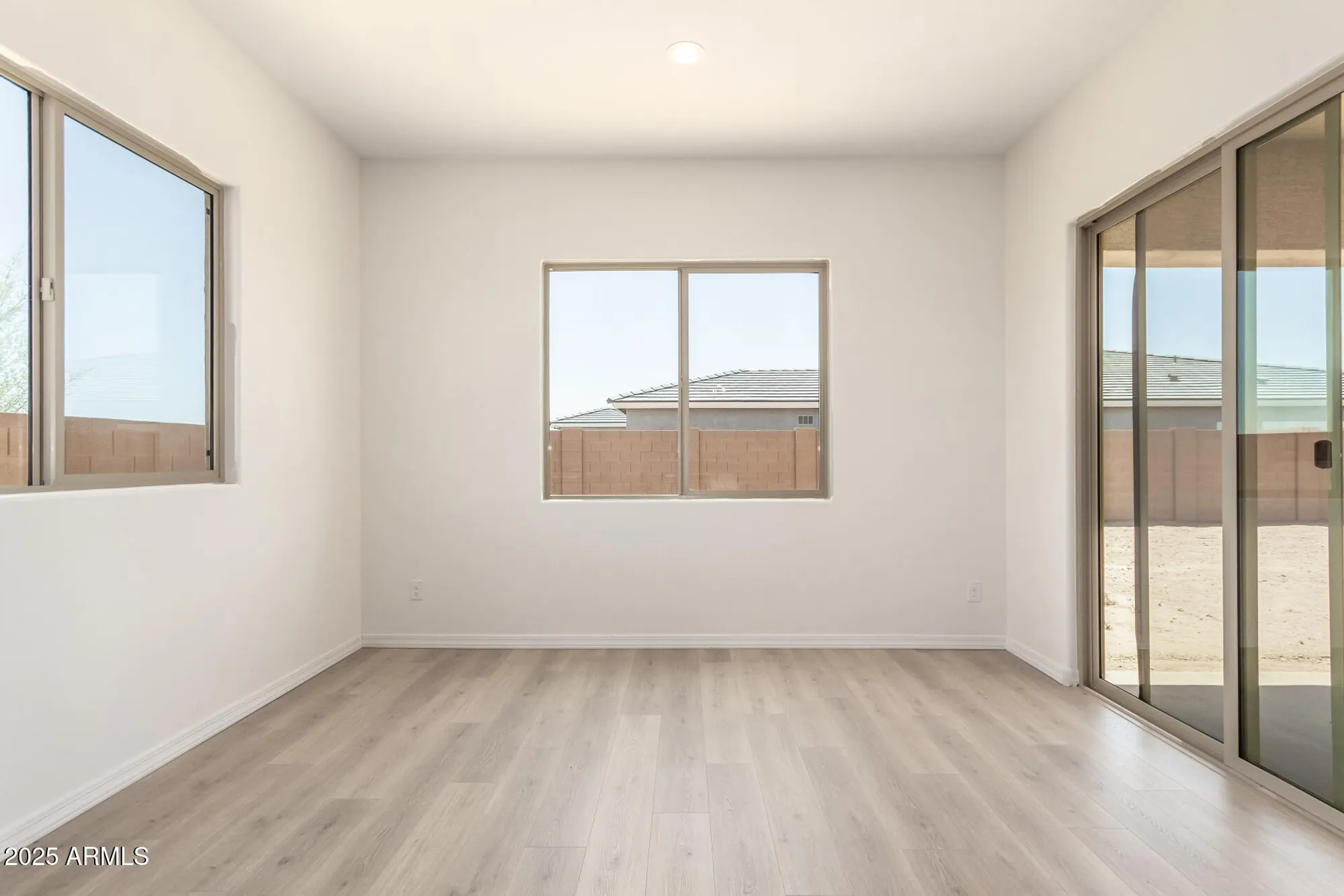 Property Slideshow image 16 of 46 | 17225 w calle lejos, Surprise, AZ, 85387