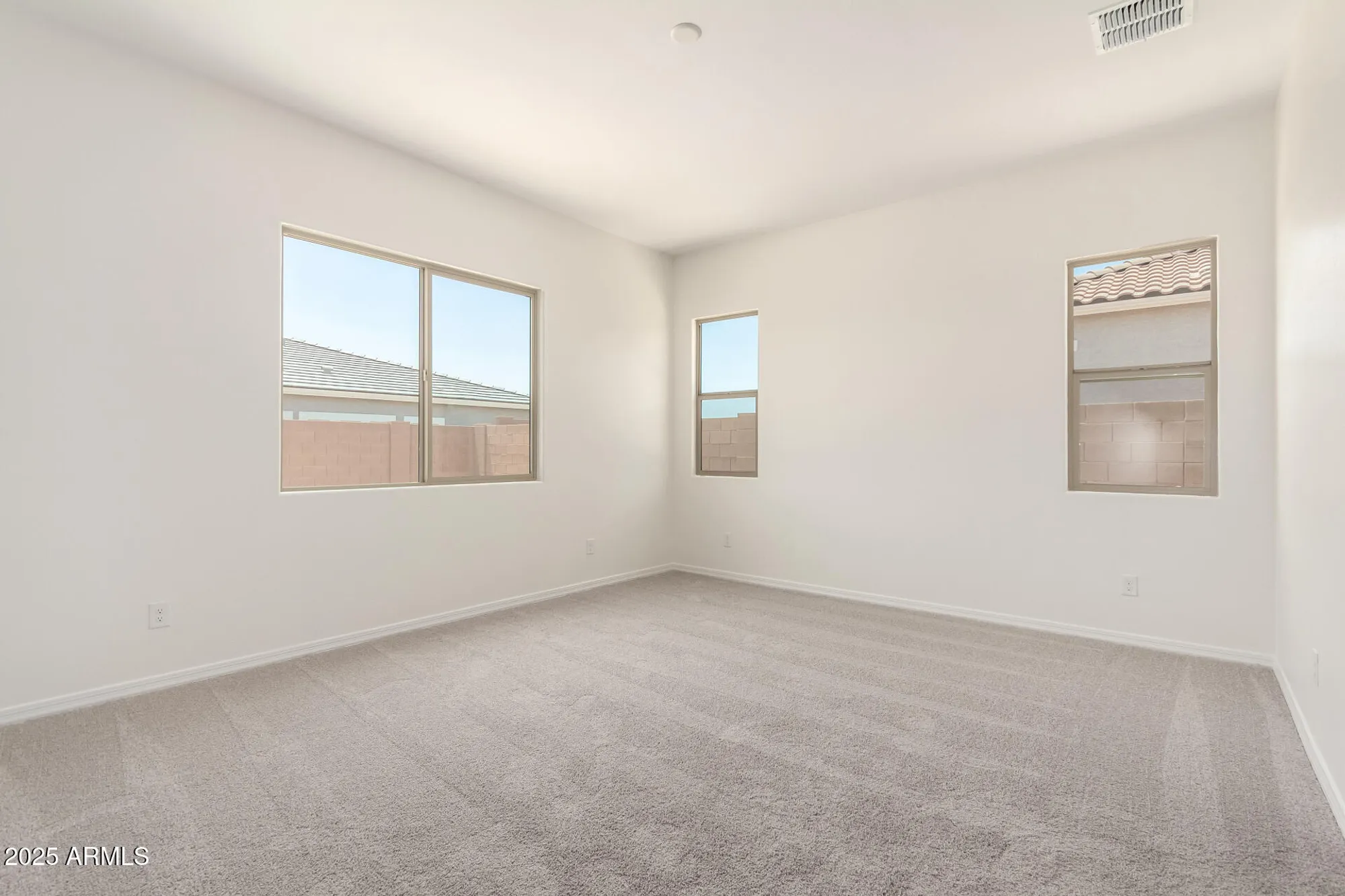 Property Slideshow image 18 of 46 | 17225 w calle lejos, Surprise, AZ, 85387