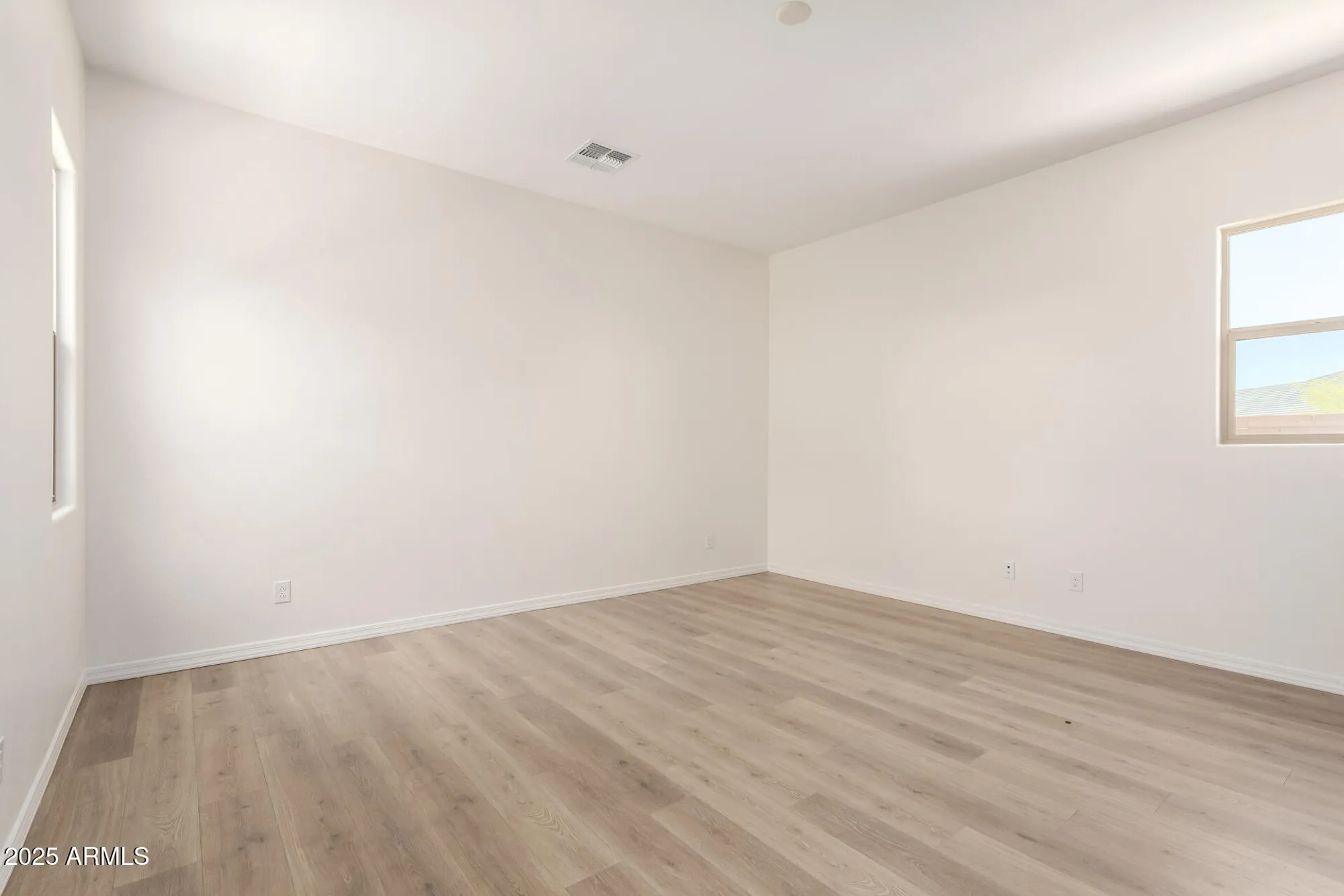 Property Slideshow image 31 of 46 | 17225 w calle lejos, Surprise, AZ, 85387