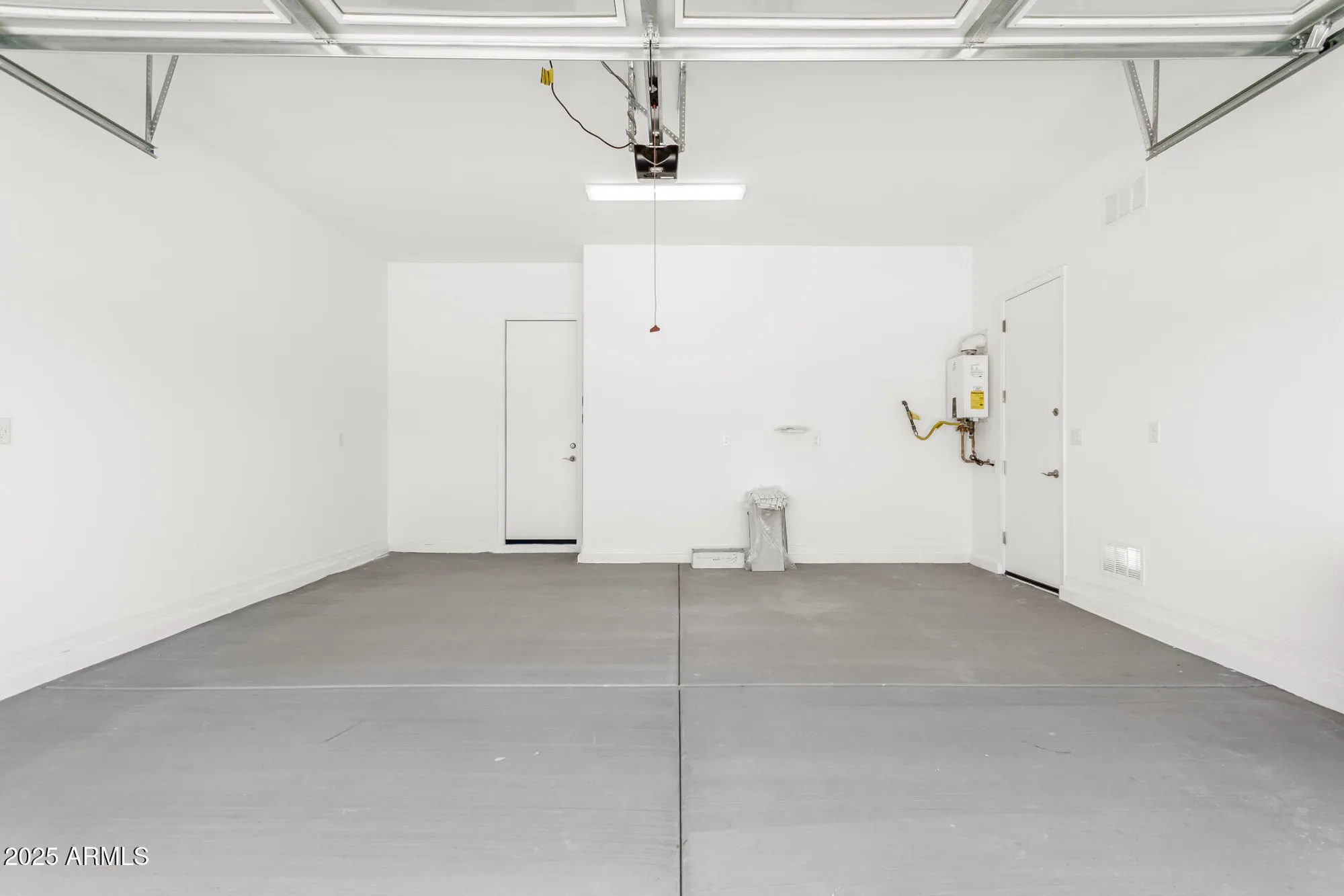 Property Slideshow image 37 of 46 | 17225 w calle lejos, Surprise, AZ, 85387