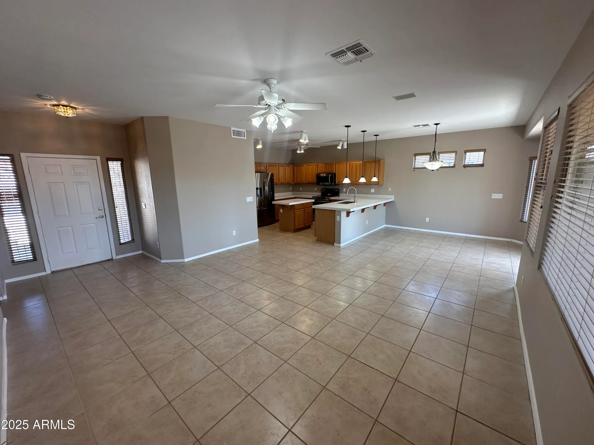 Property Slideshow image 7 of 37 | 6460 s springs pl, Chandler, AZ, 85249