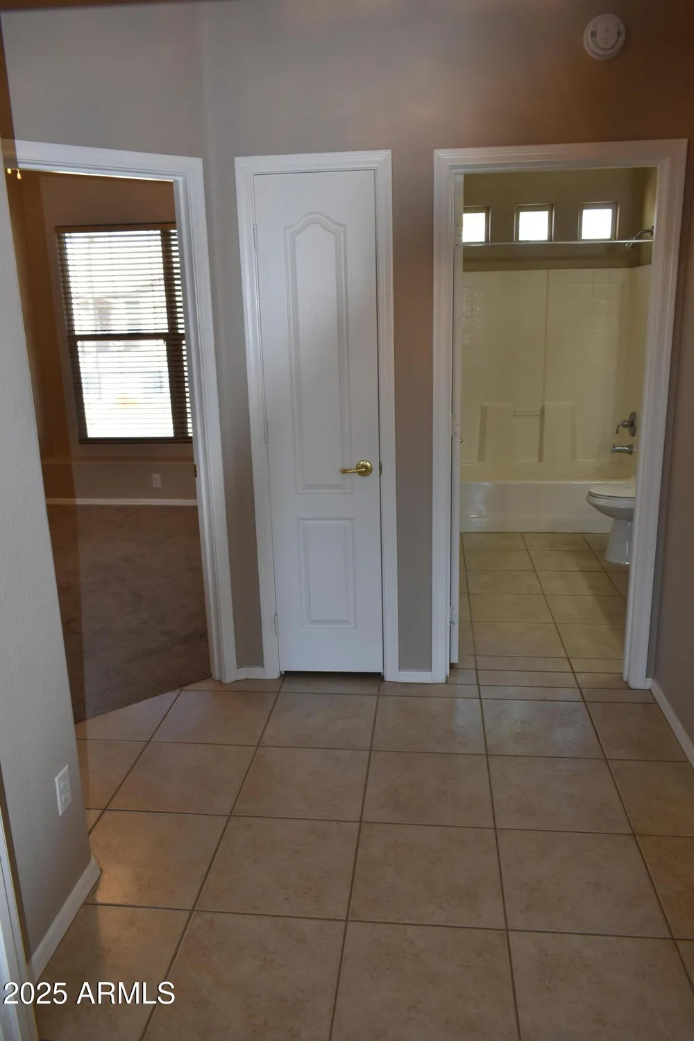 Property Slideshow image 18 of 37 | 6460 s springs pl, Chandler, AZ, 85249