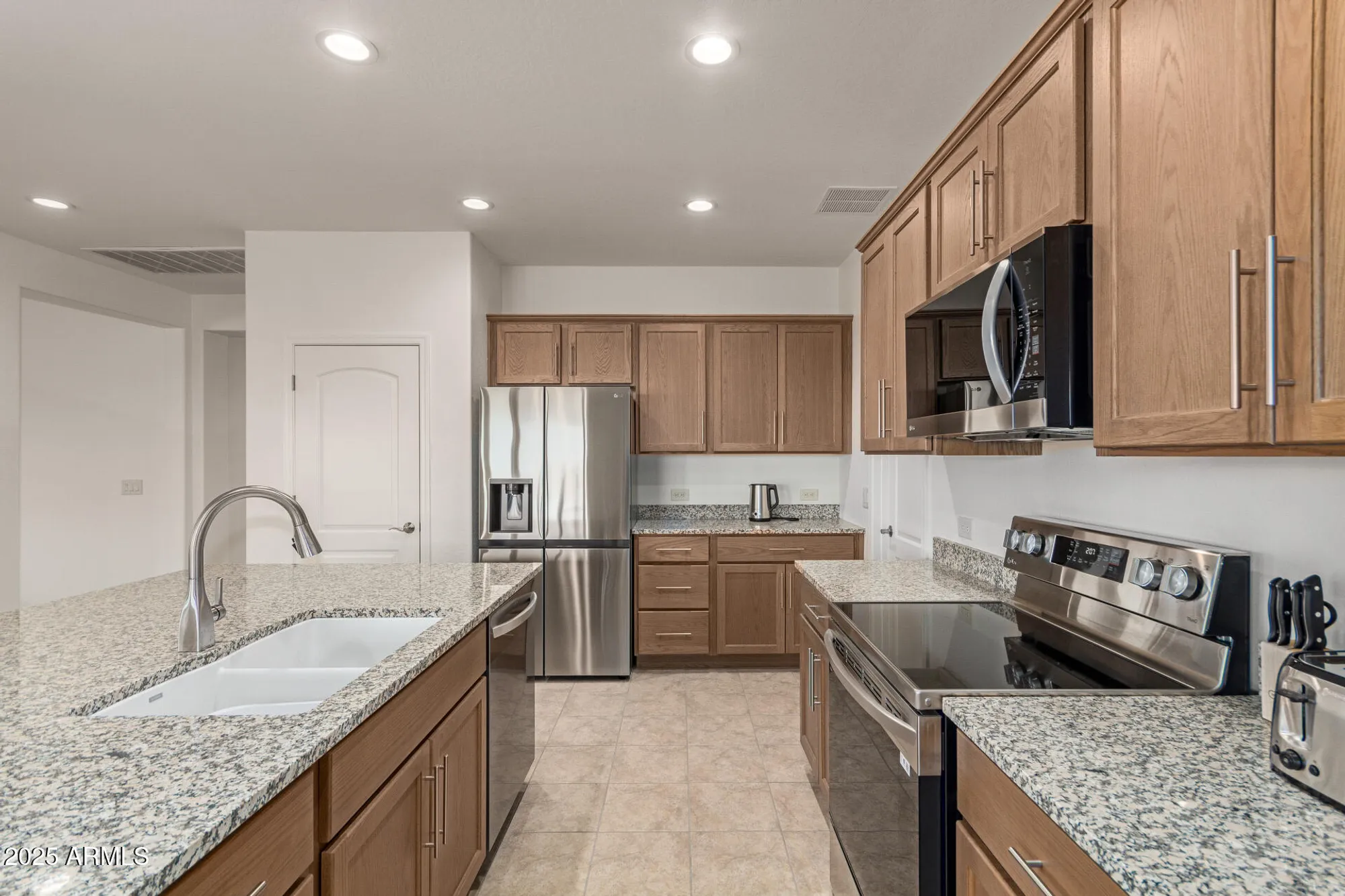 Property Slideshow image 15 of 49 | 5661 n coyote hill rd, Eloy, AZ, 85131