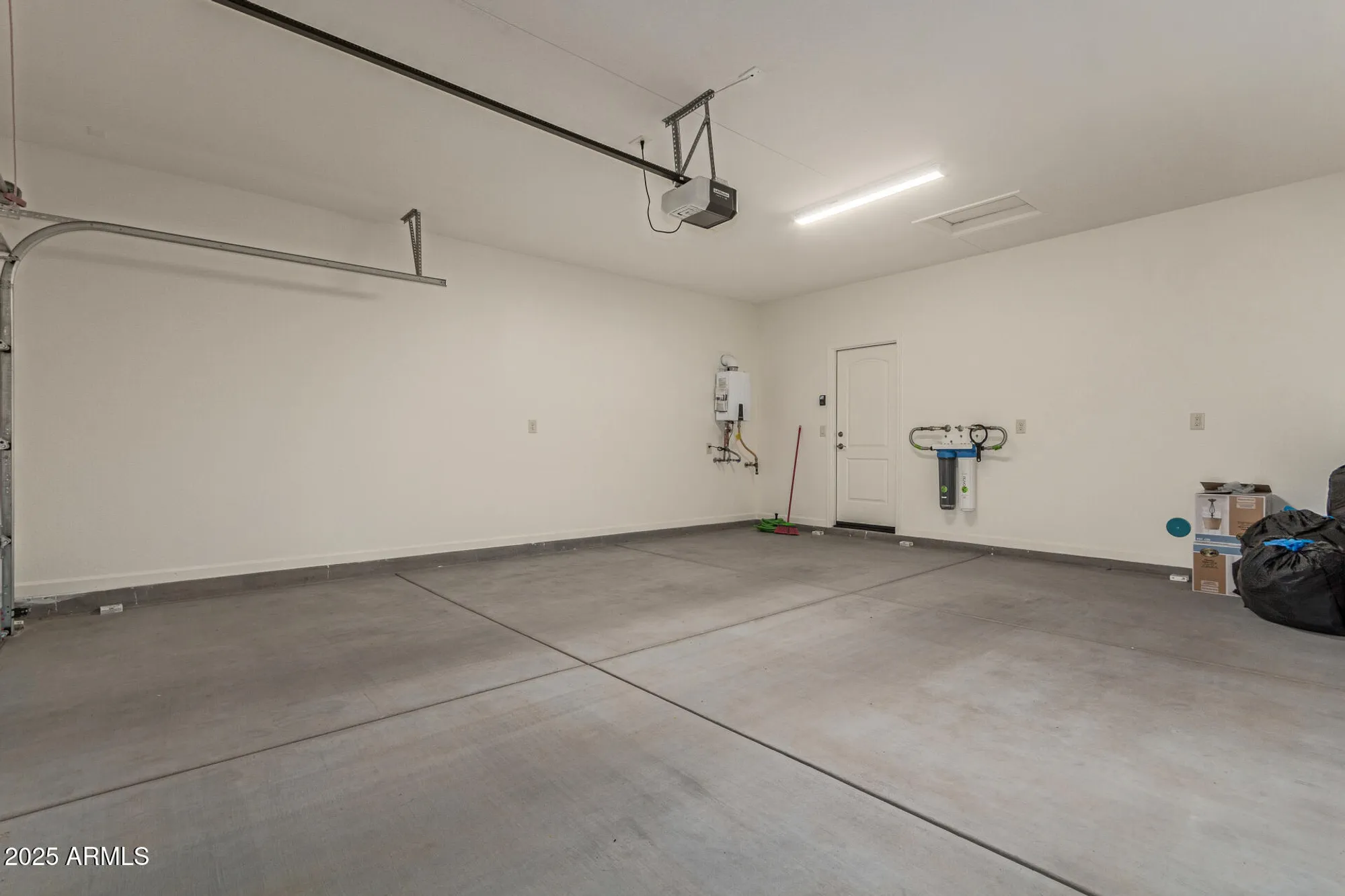 Property Slideshow image 30 of 49 | 5661 n coyote hill rd, Eloy, AZ, 85131