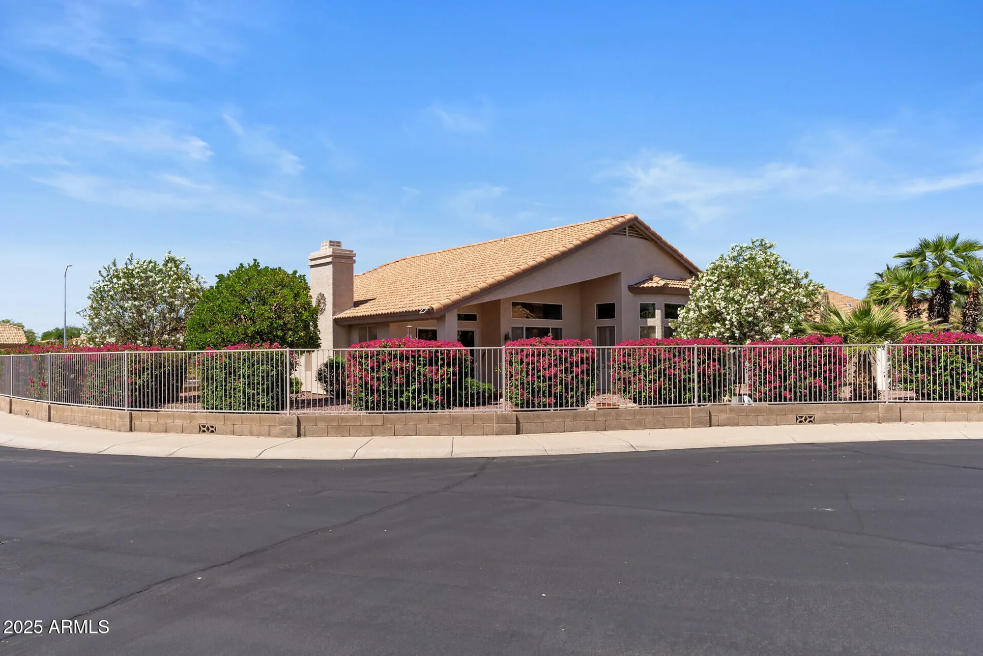 Property Slideshow image 40 of 46 | 10936 n ventana dr, Peoria, AZ, 85373