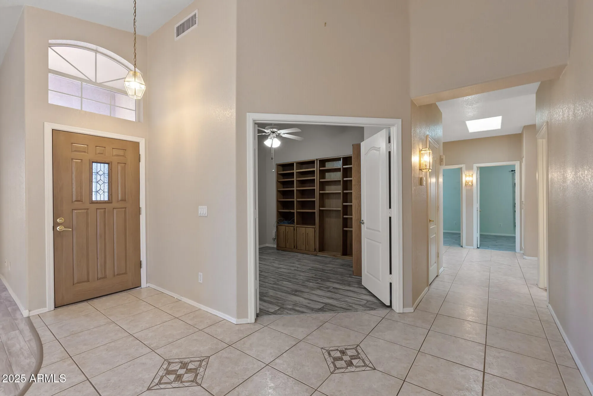 Property Slideshow image 12 of 46 | 10936 n ventana dr, Peoria, AZ, 85373