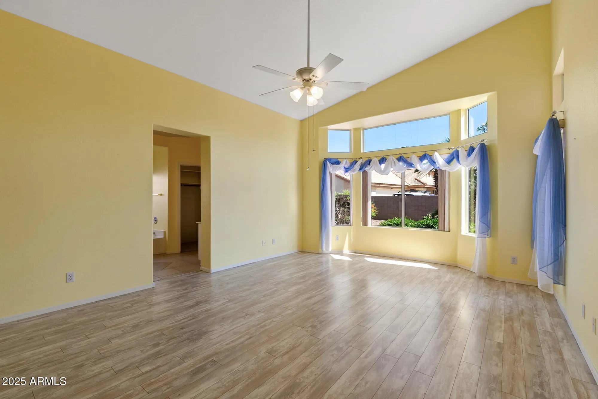 Property Slideshow image 23 of 46 | 10936 n ventana dr, Peoria, AZ, 85373